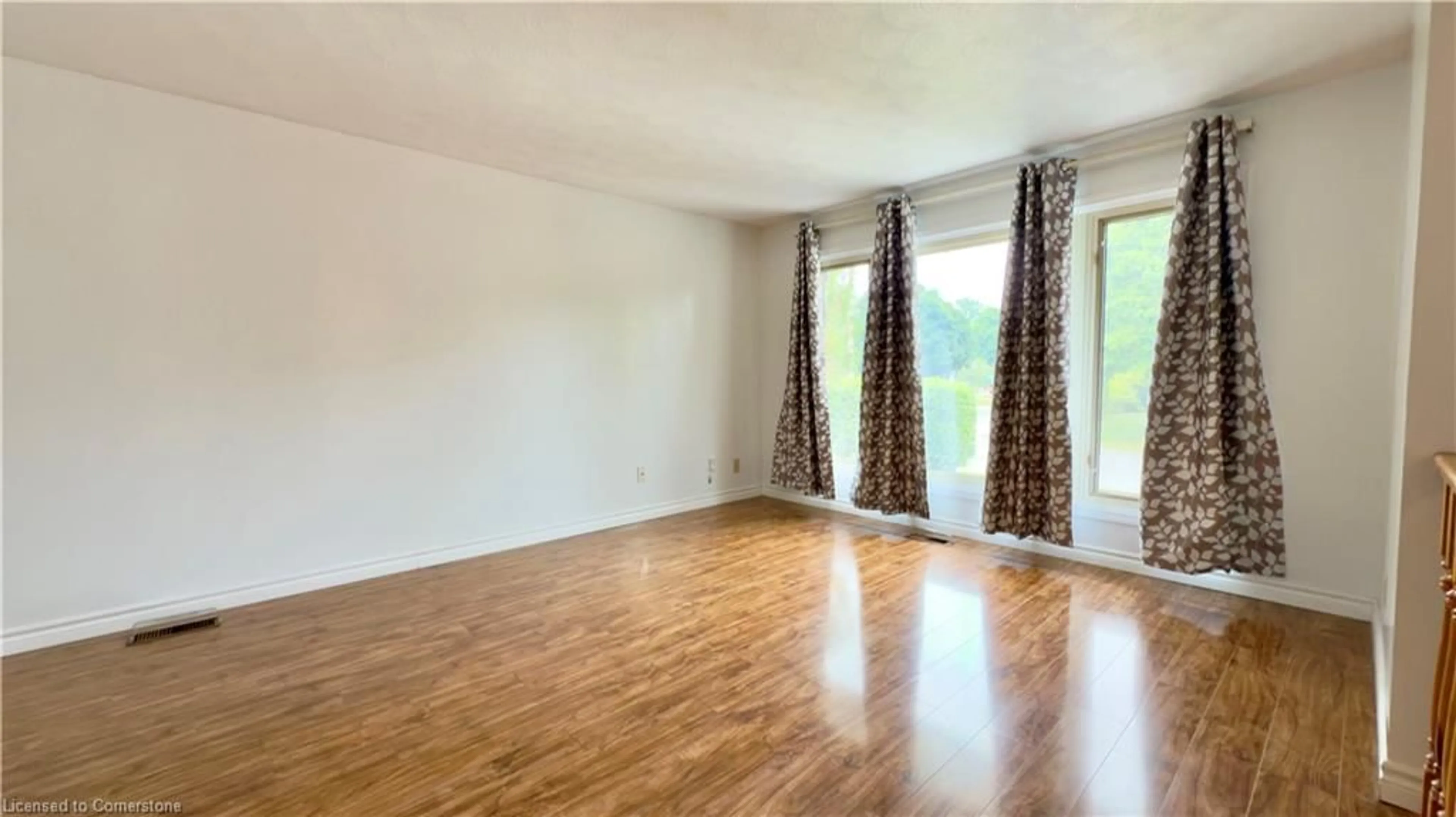 A pic of a room for 31 Aaron Dr, Port Dover Ontario N0A 1N4