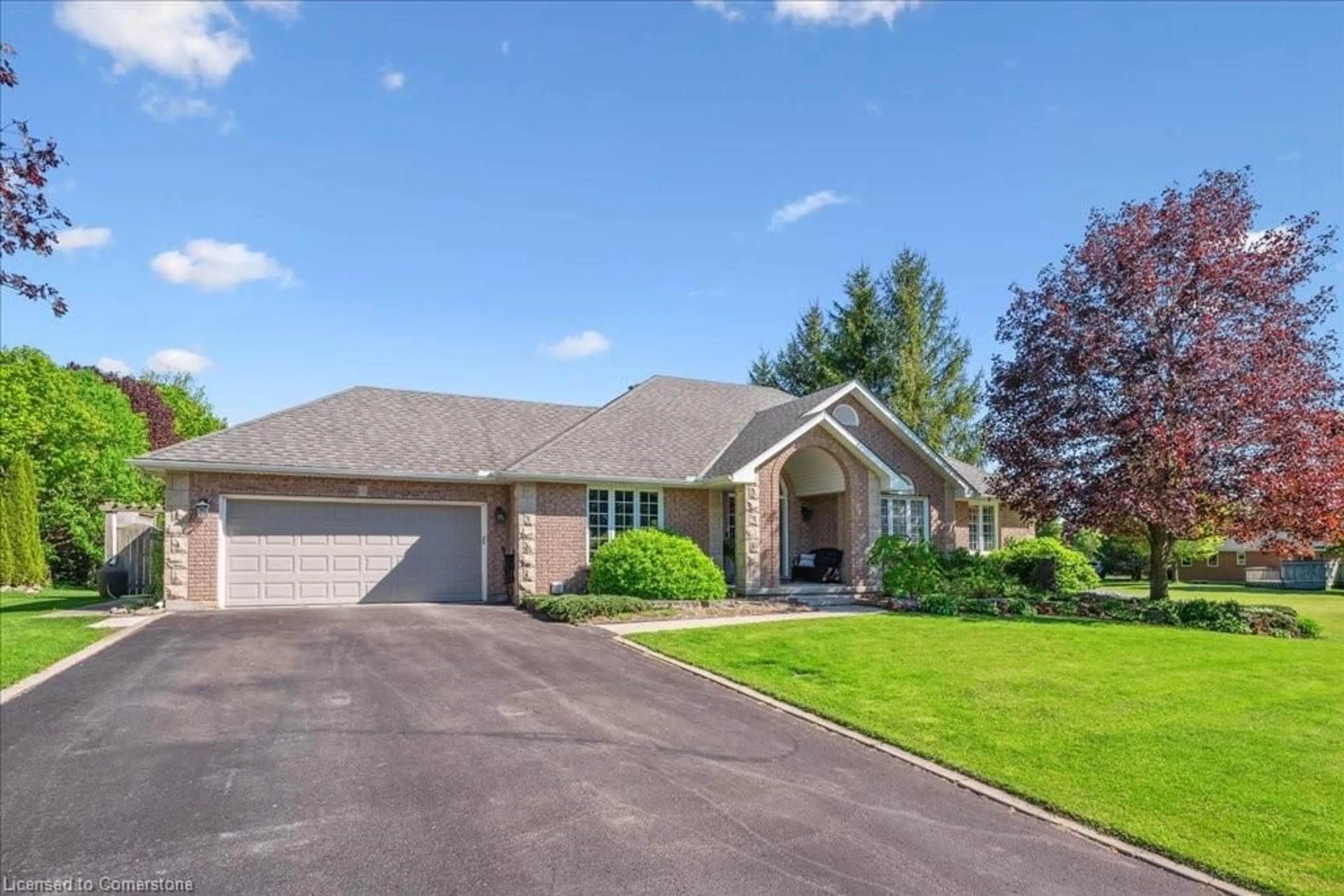Home with brick exterior material, street for 790 Dianne Cres, Fergus Ontario N1M 3N5
