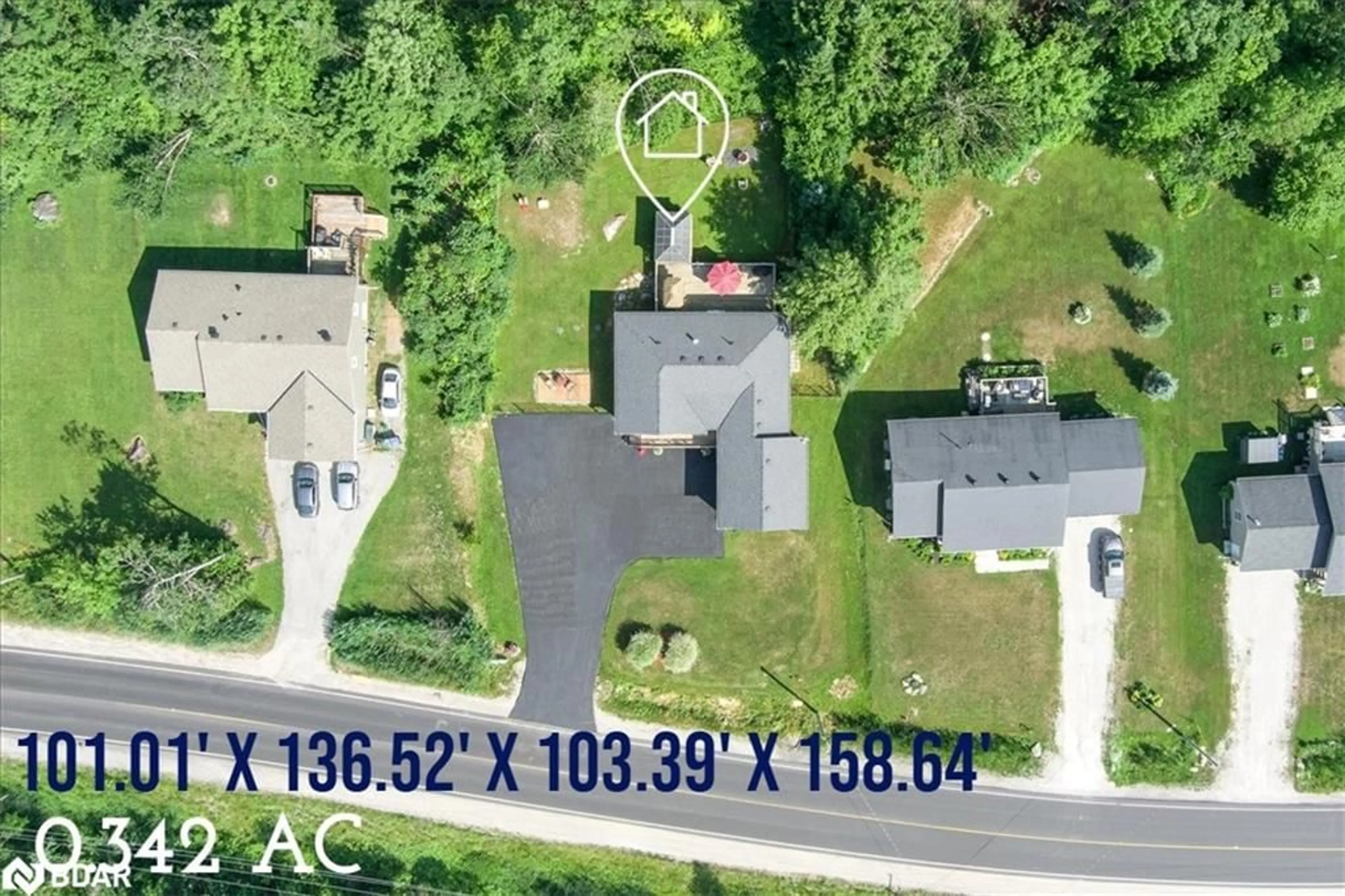 A pic from outside/outdoor area/front of a property/back of a property/a pic from drone, street for 158 Moonstone Road East Dr, Moonstone Ontario L0K 1N0