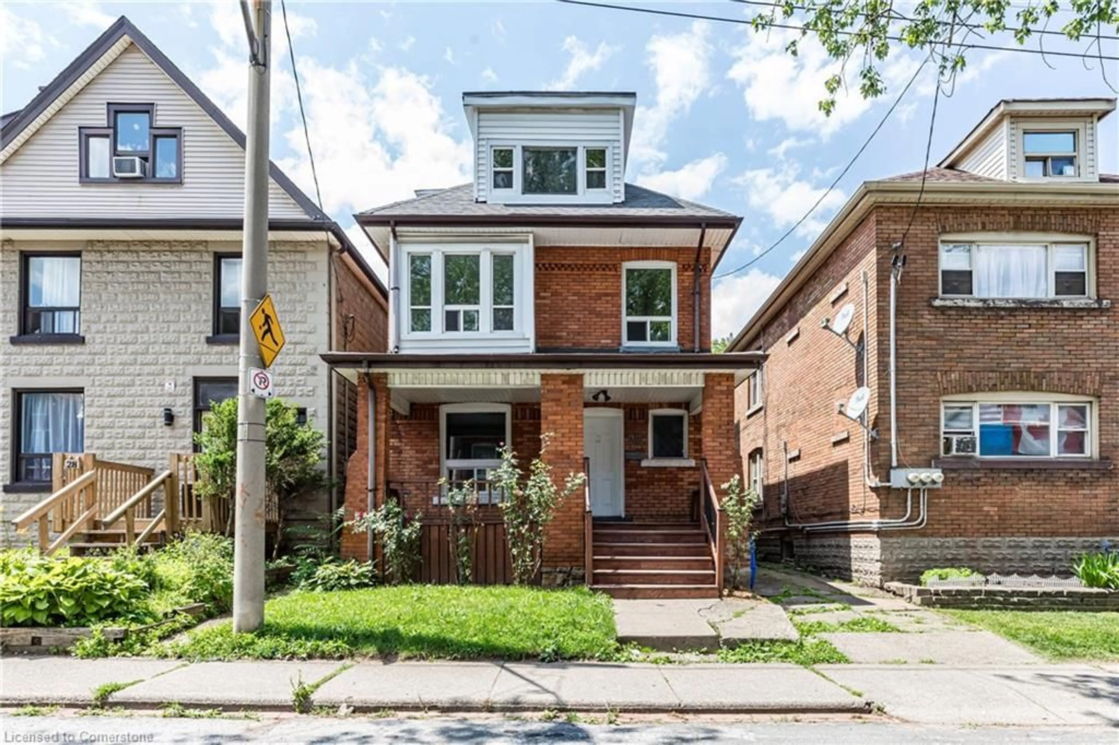 Home with brick exterior material, street for 22 Myrtle Ave, Hamilton Ontario L8M 2E9