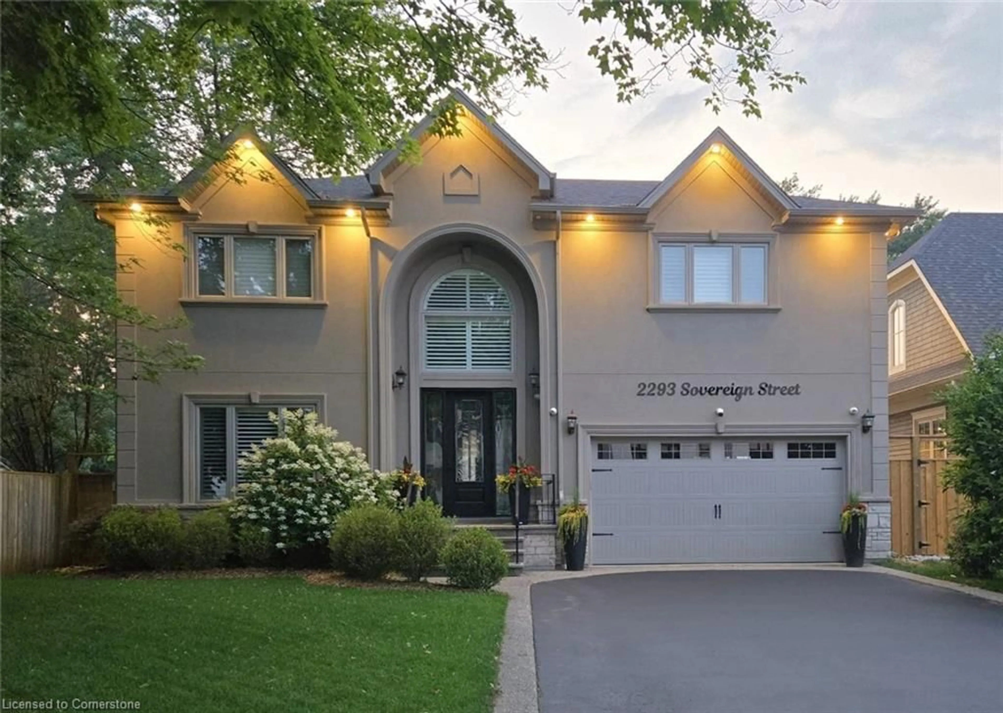 Unknown for 2293 Sovereign St, Oakville Ontario L6L 1L5