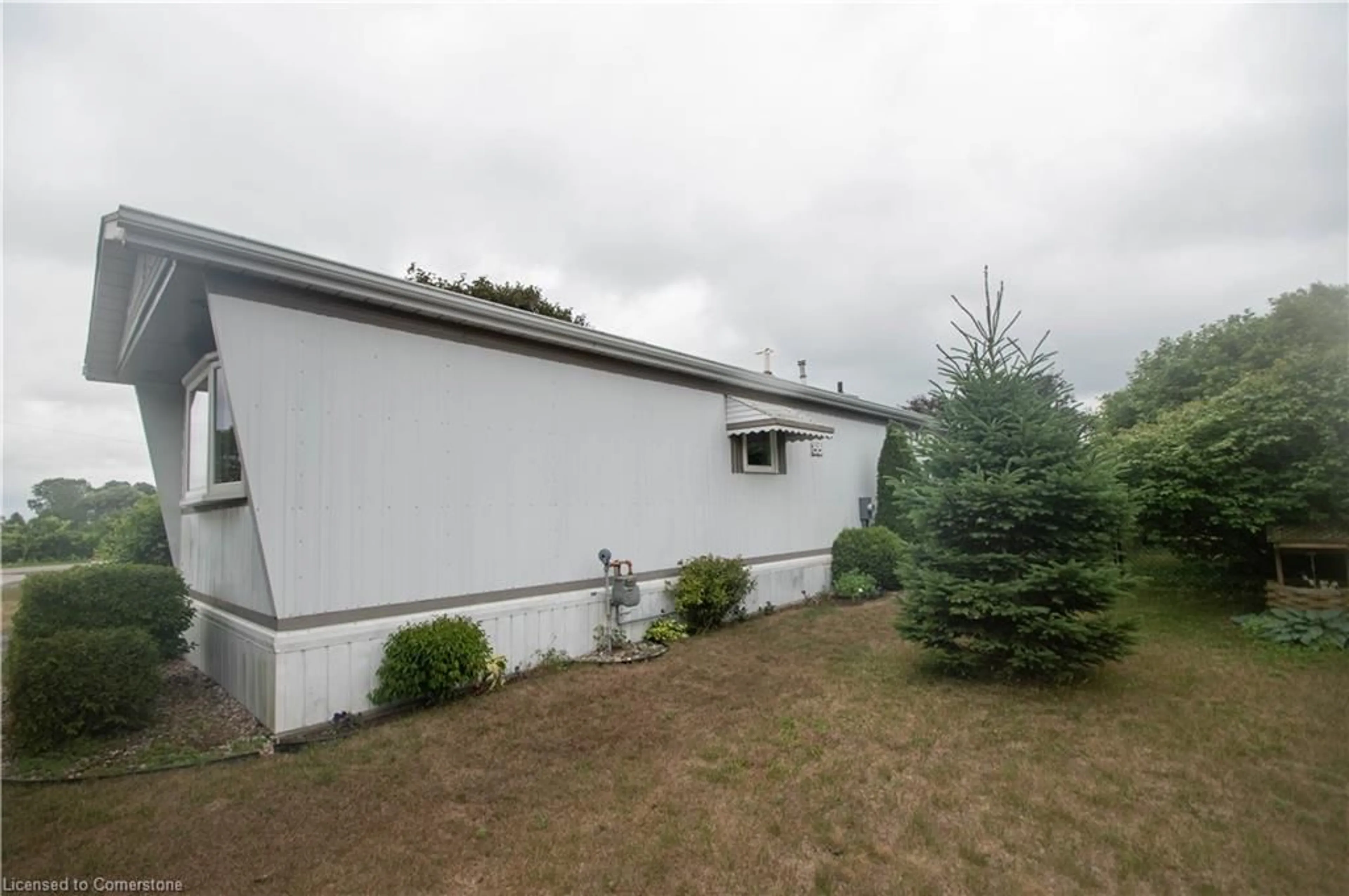 Shed for 3 Fifth St, Delhi Ontario N4B 2W6