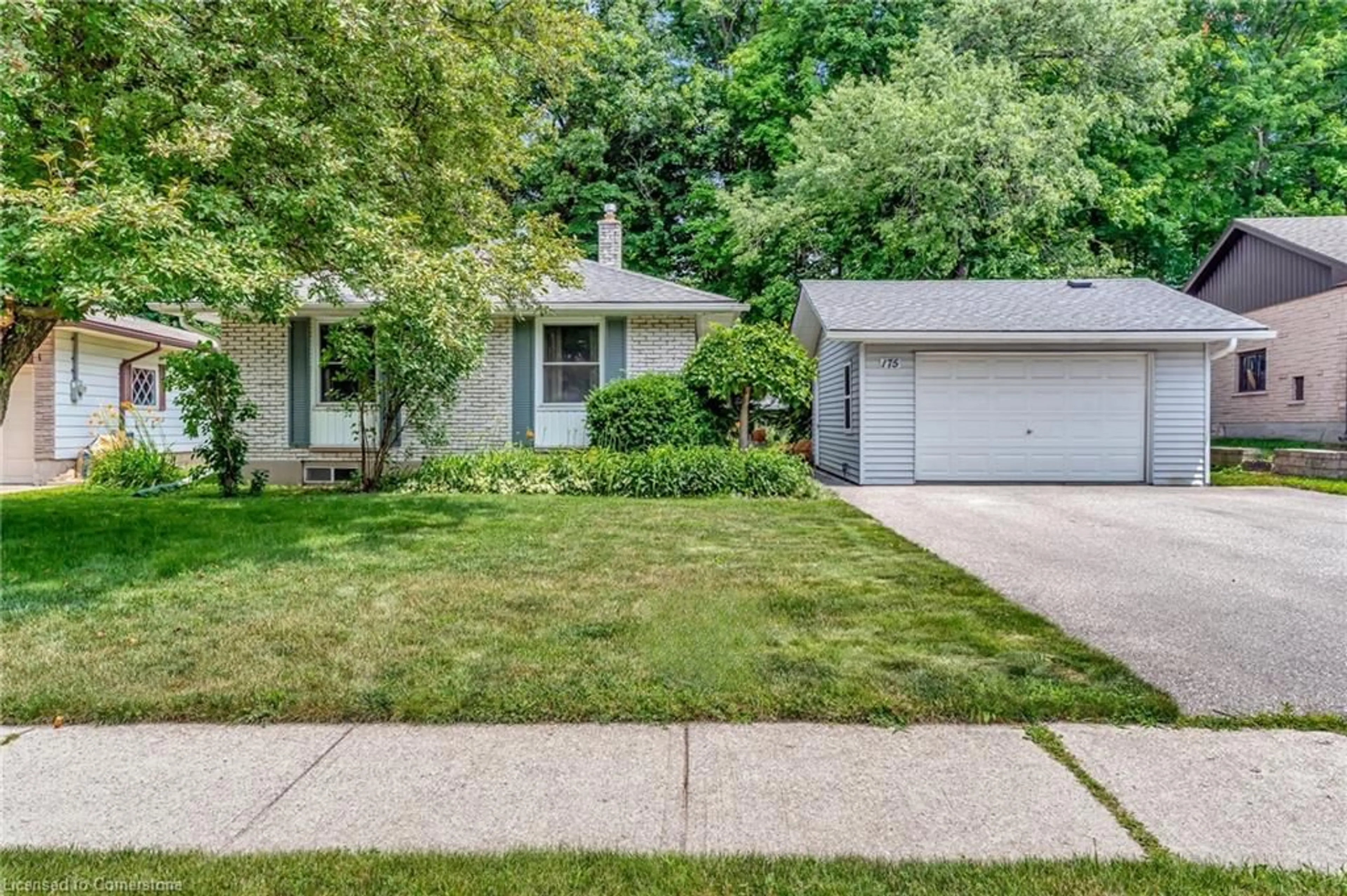 Home with vinyl exterior material, street for 175 Winston Blvd, Cambridge Ontario N3C 1M1