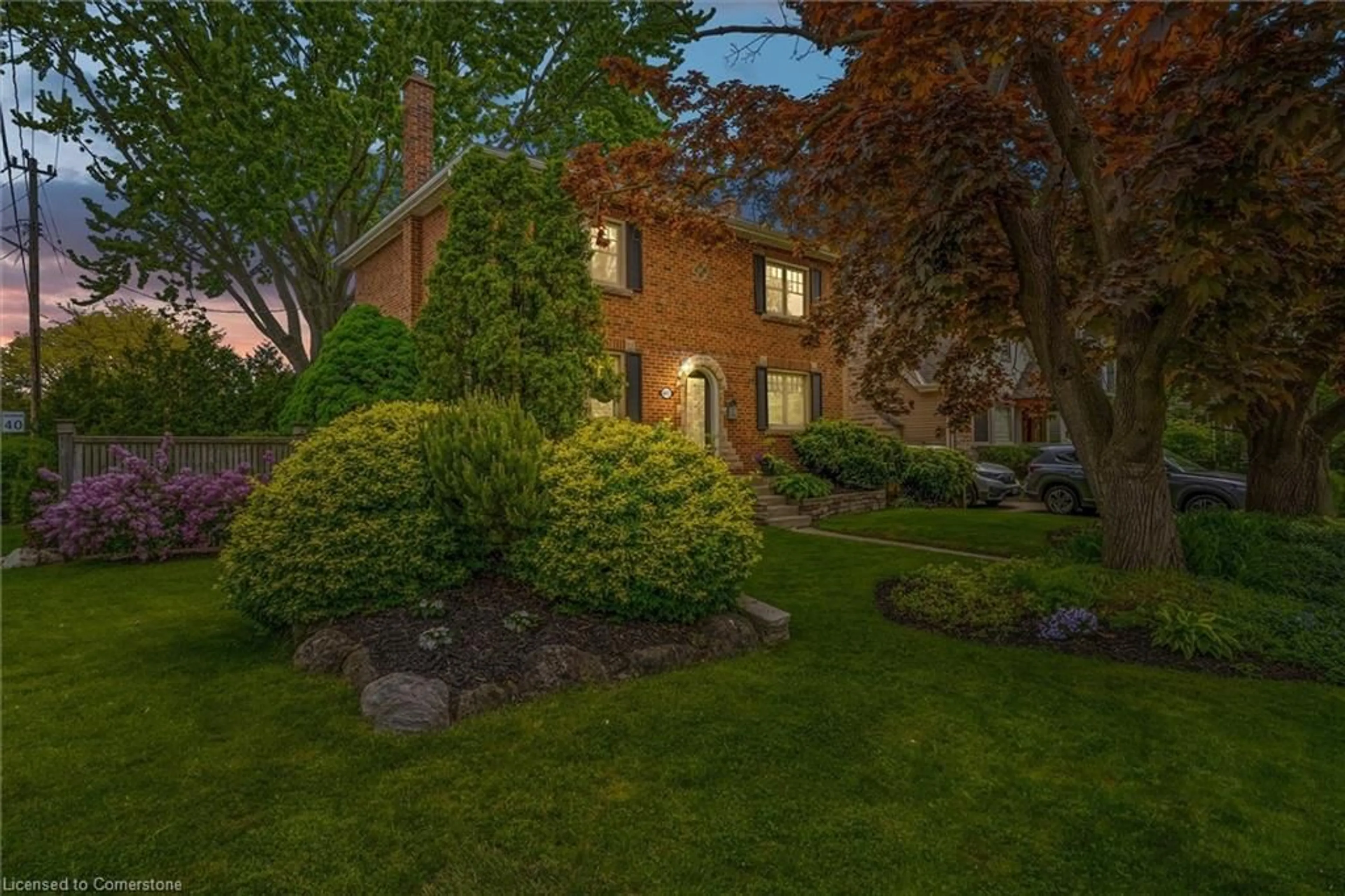 Unknown for 605 Emerald St, Burlington Ontario L7R 2P3