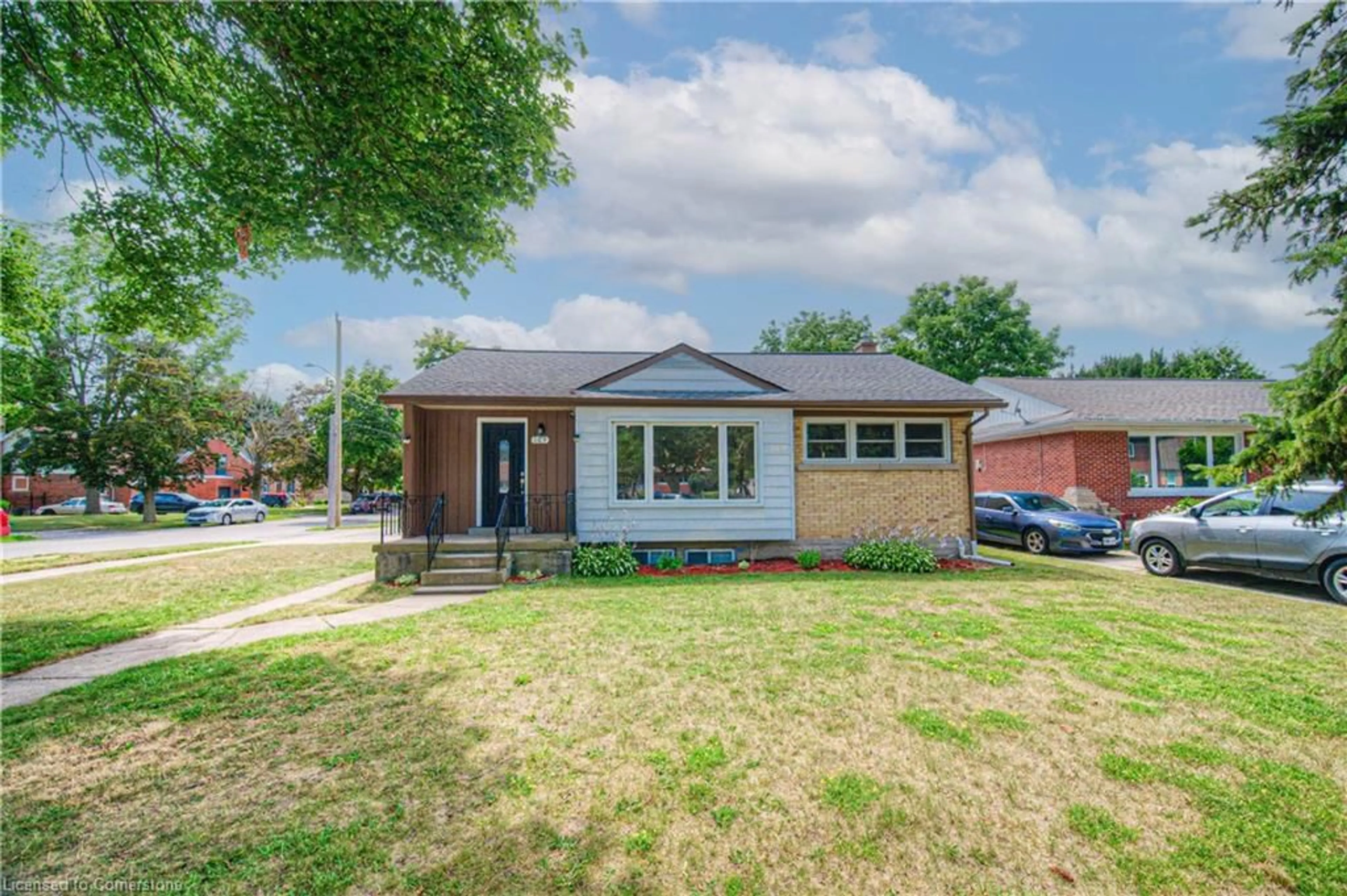 Home with brick exterior material, street for 169 Bruce St, Kitchener Ontario N2B 1Z2