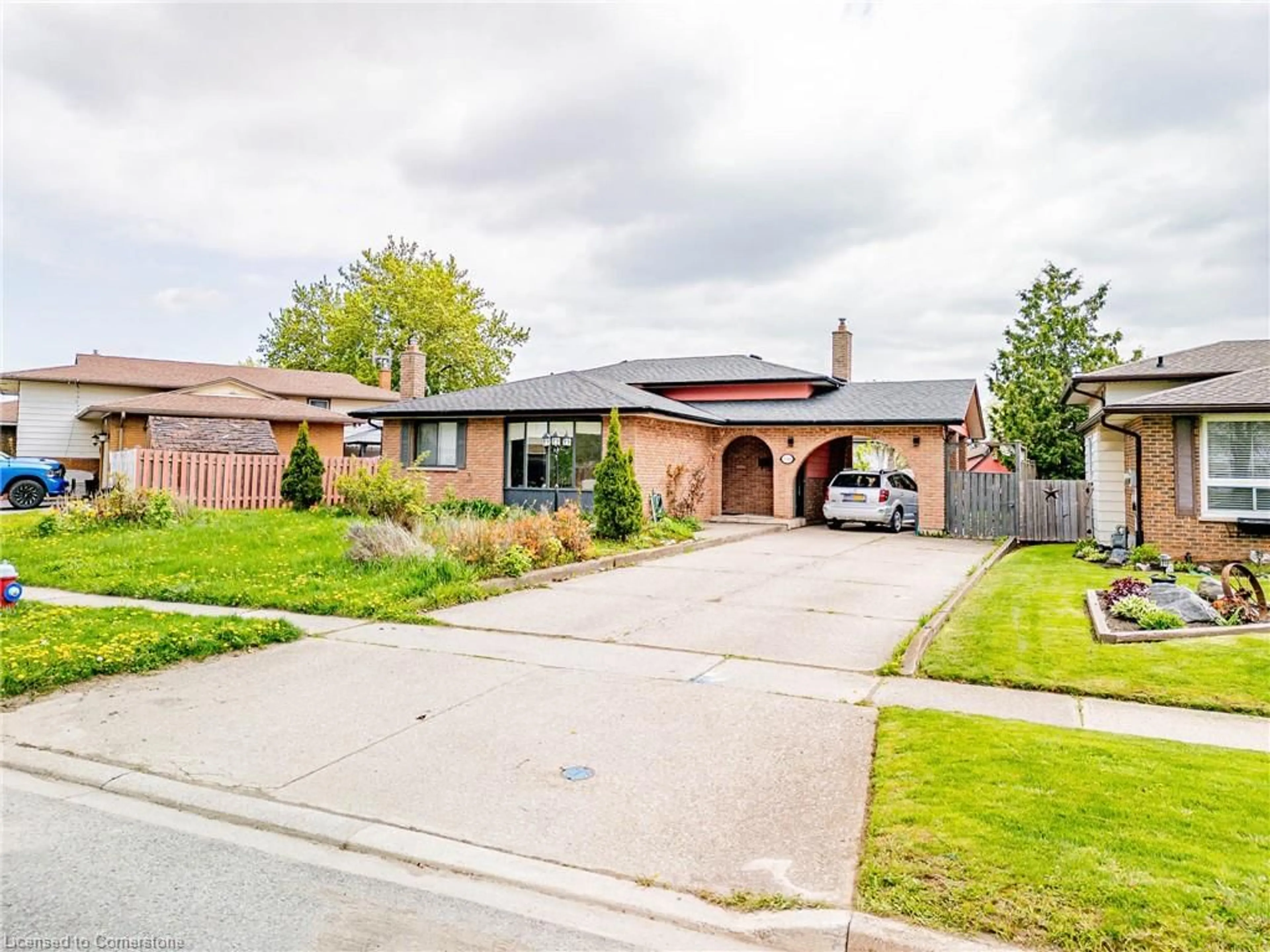 Home with brick exterior material, street for 7248 Casey St, Niagara Falls Ontario L2J 3R2