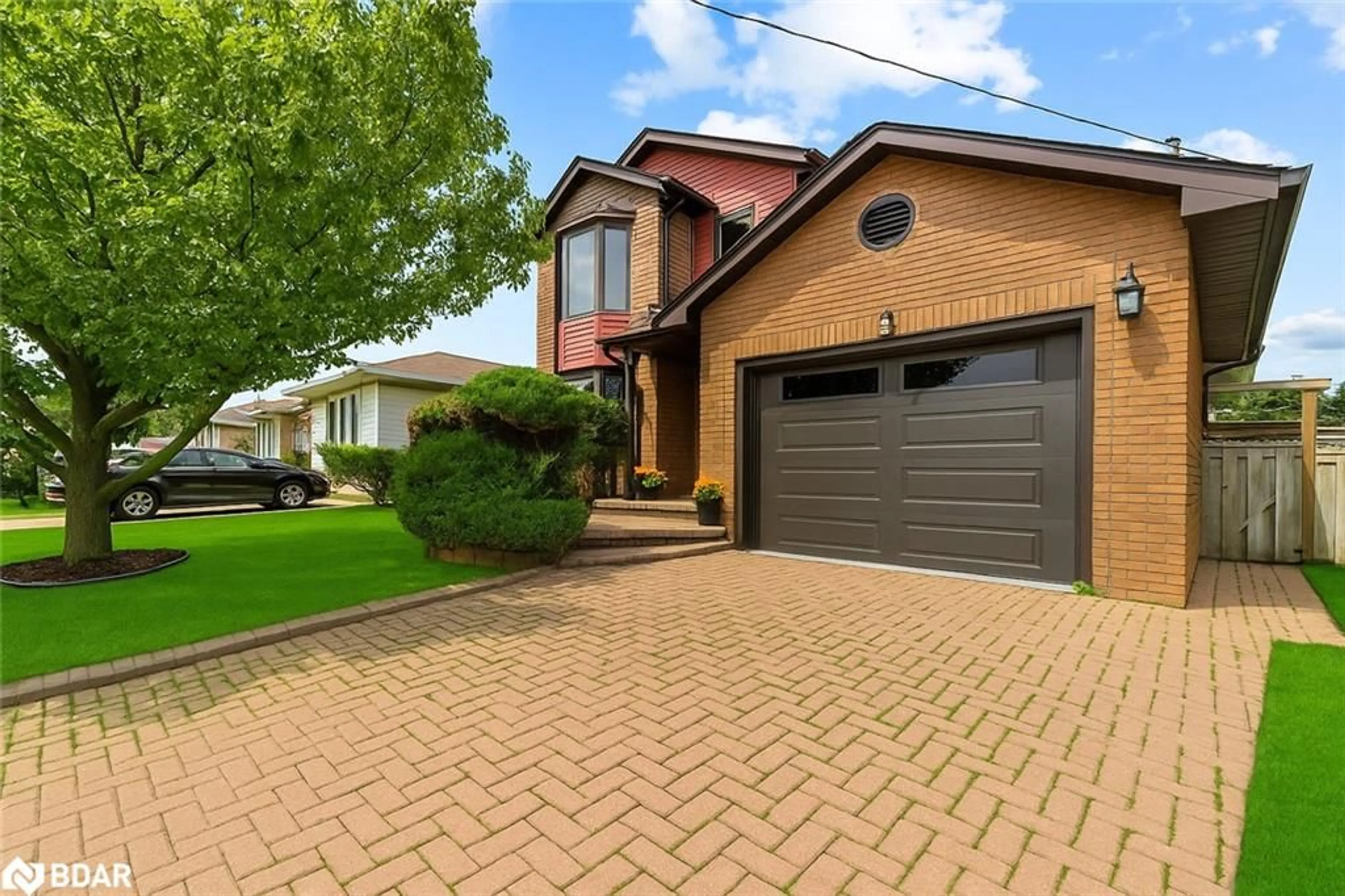 Home with brick exterior material, street for 43 Ridley Dr, Hamilton Ontario L8W 1J3