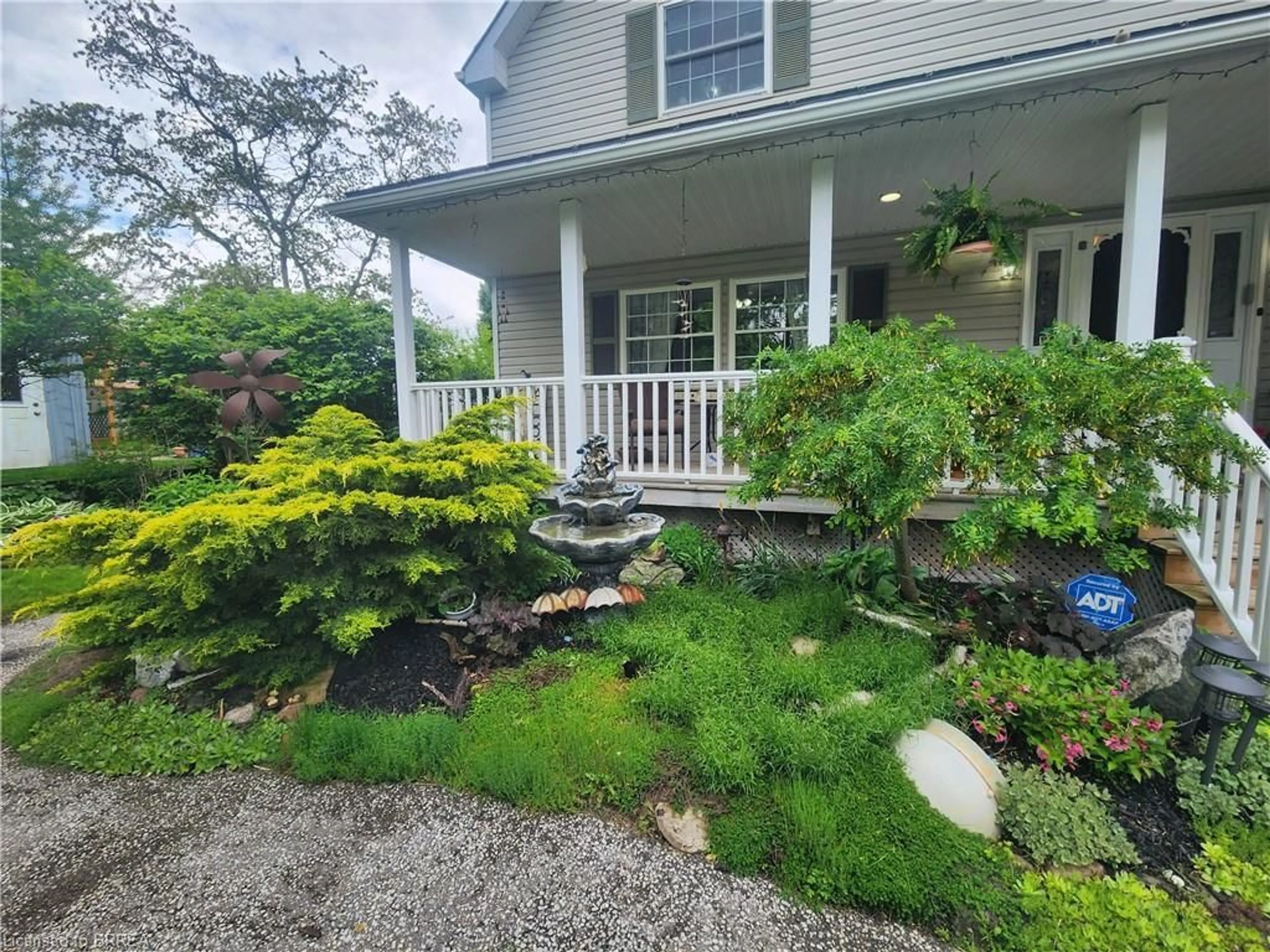 Unknown for 388 Mckellar St, Strathroy Ontario N7G 2Y5