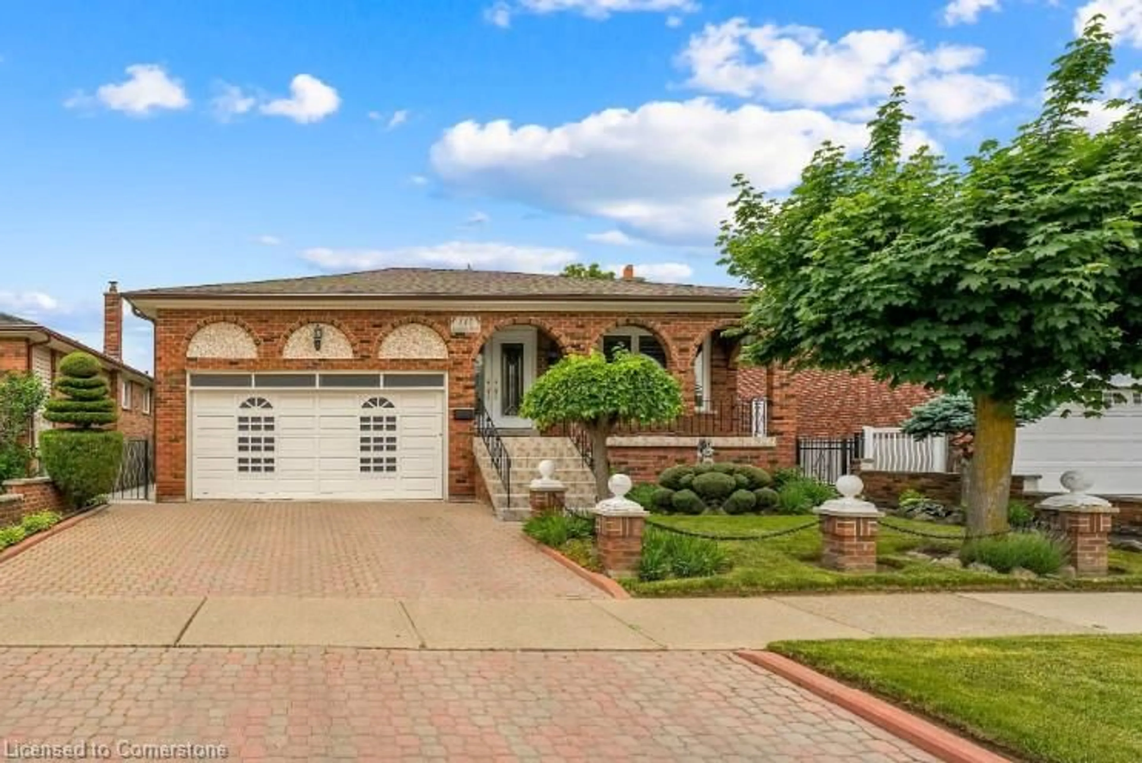 Home with brick exterior material, street for 112 Linkdale Rd, Peel Ontario L6V 3A2