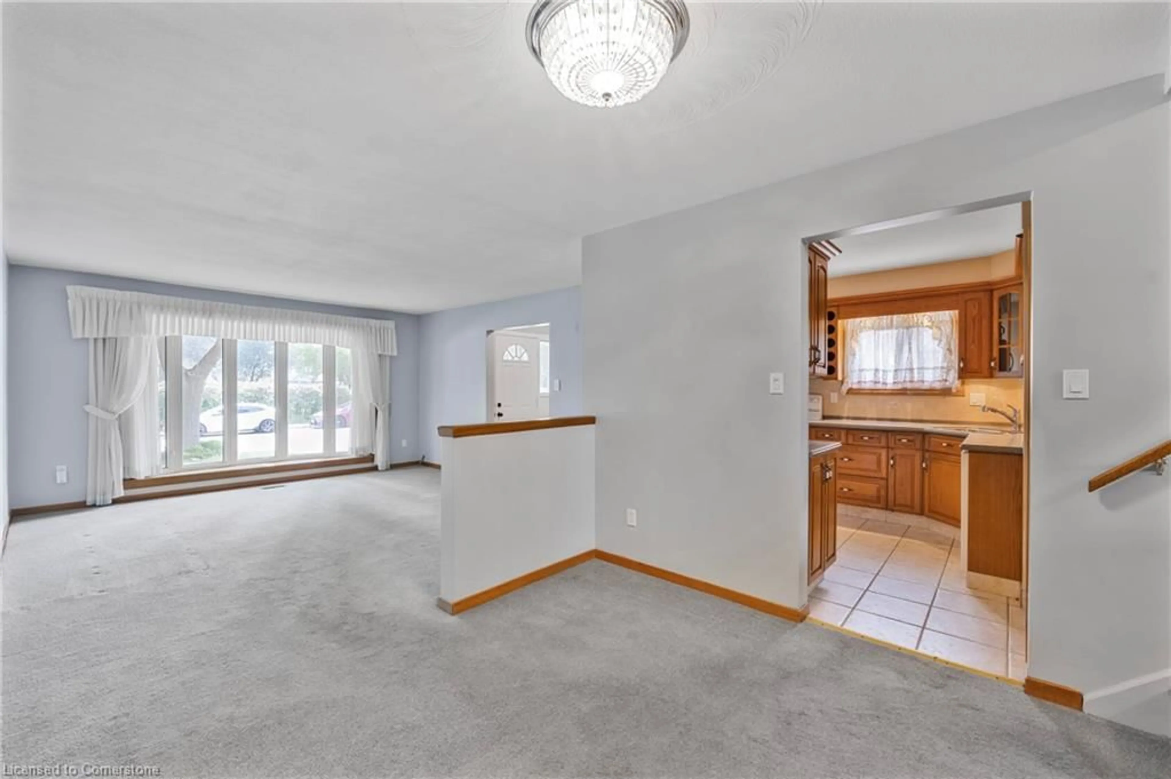 Unknown for 49 Jerome Cres, Hamilton Ontario L8E 1K7