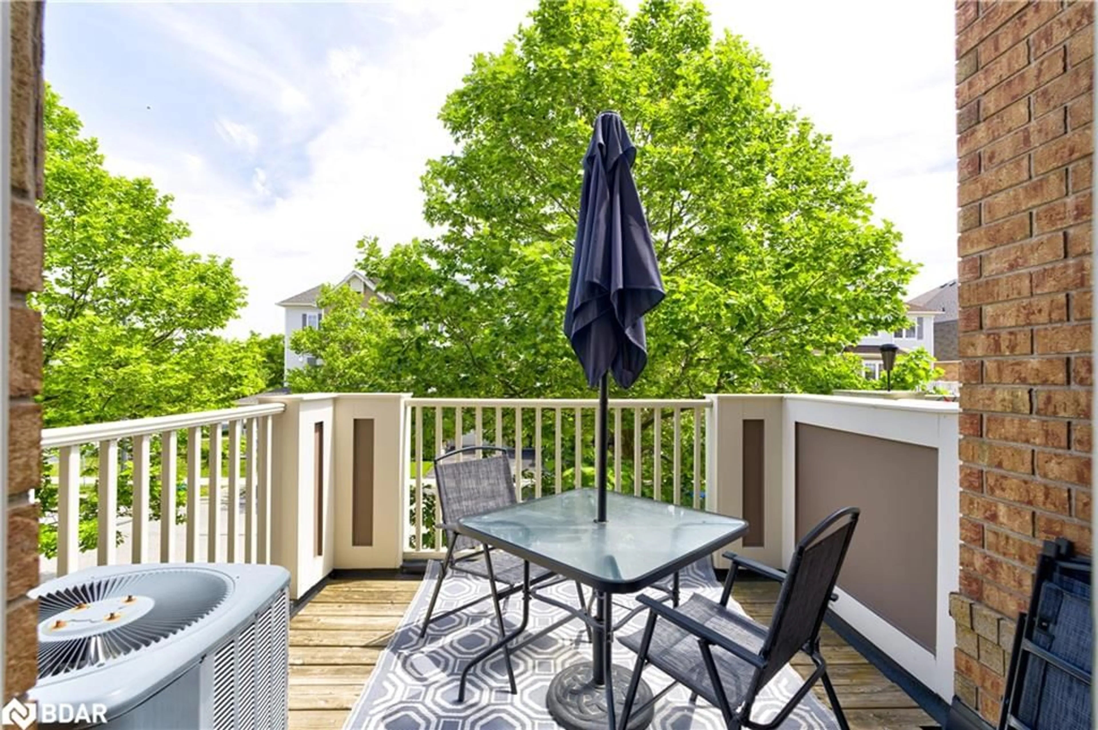 Patio, water/lake/river/ocean view for 253 Wetenhall Landng, Milton Ontario L9T 7B7