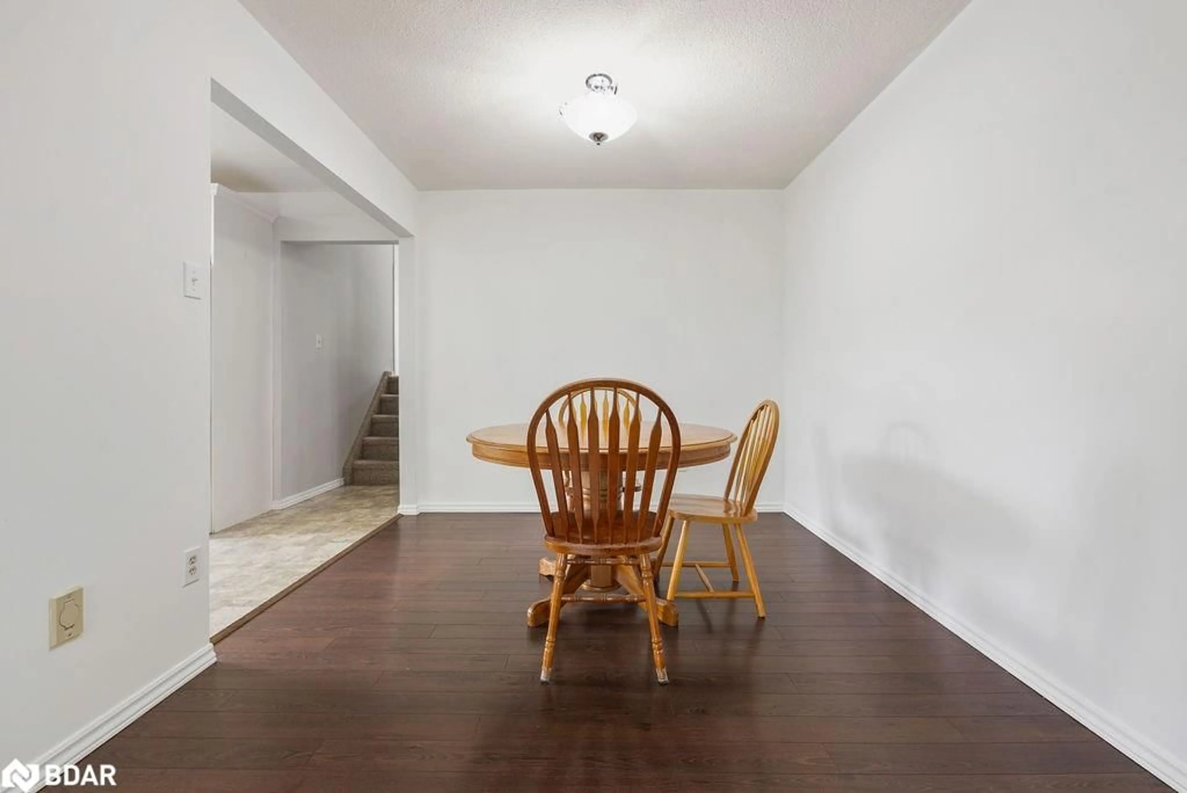 A pic of a room for 13 Mohawk Dr, Lindsay Ontario K9V 0J1