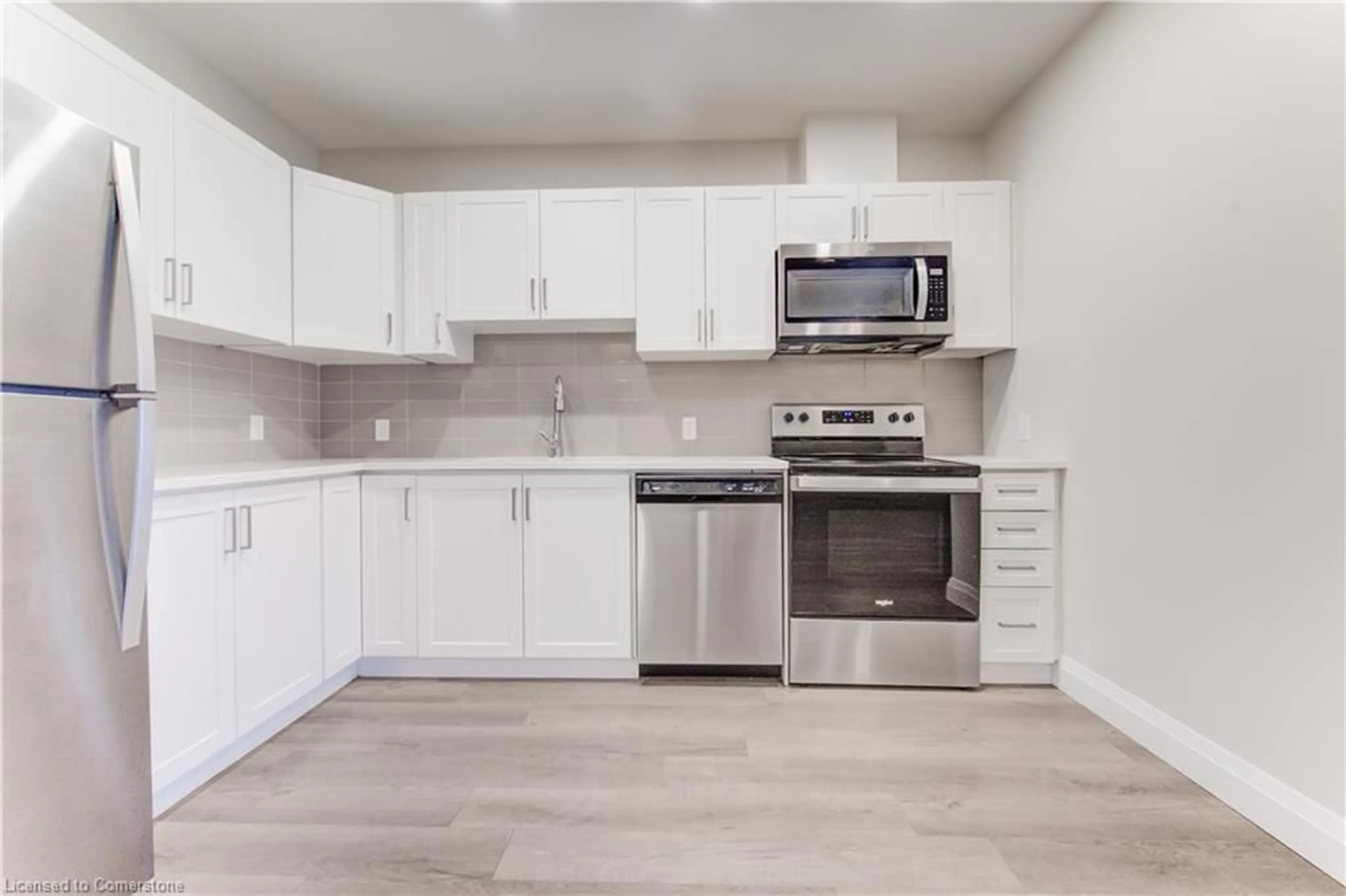 Standard kitchen, unknown for 5 Wake Robin Dr #303, Kitchener Ontario N2E 0H6