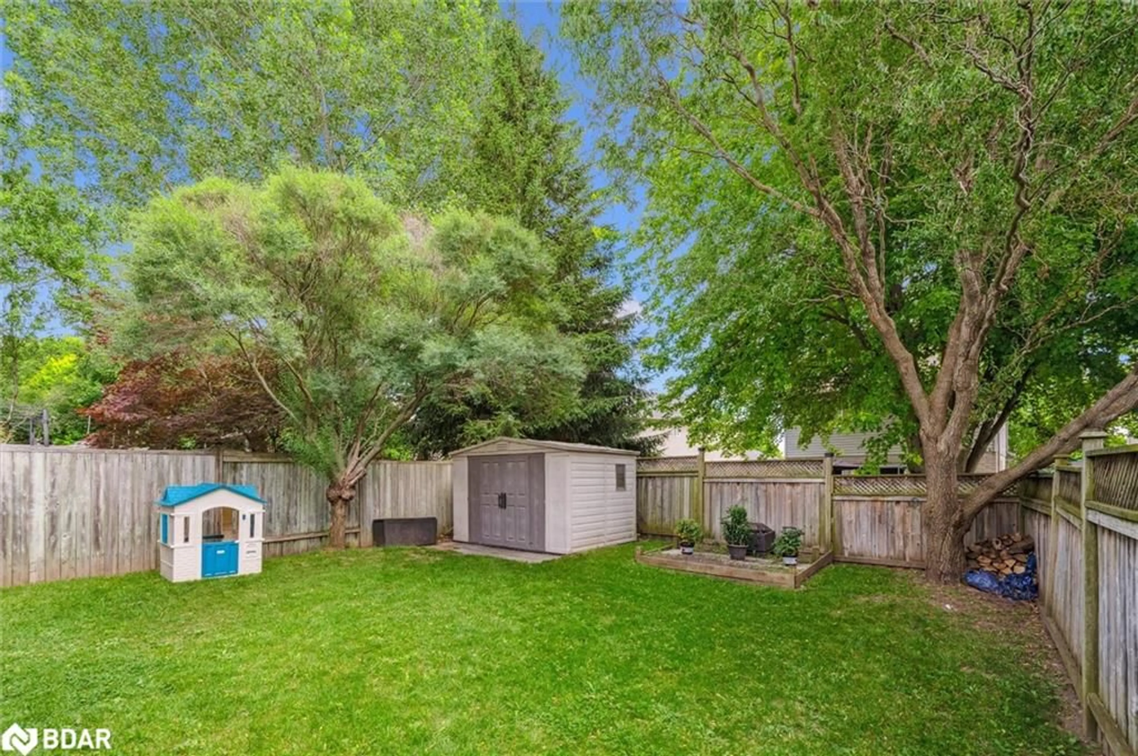 Shed for 23 Fuller Dr, Guelph Ontario N1E 7J4