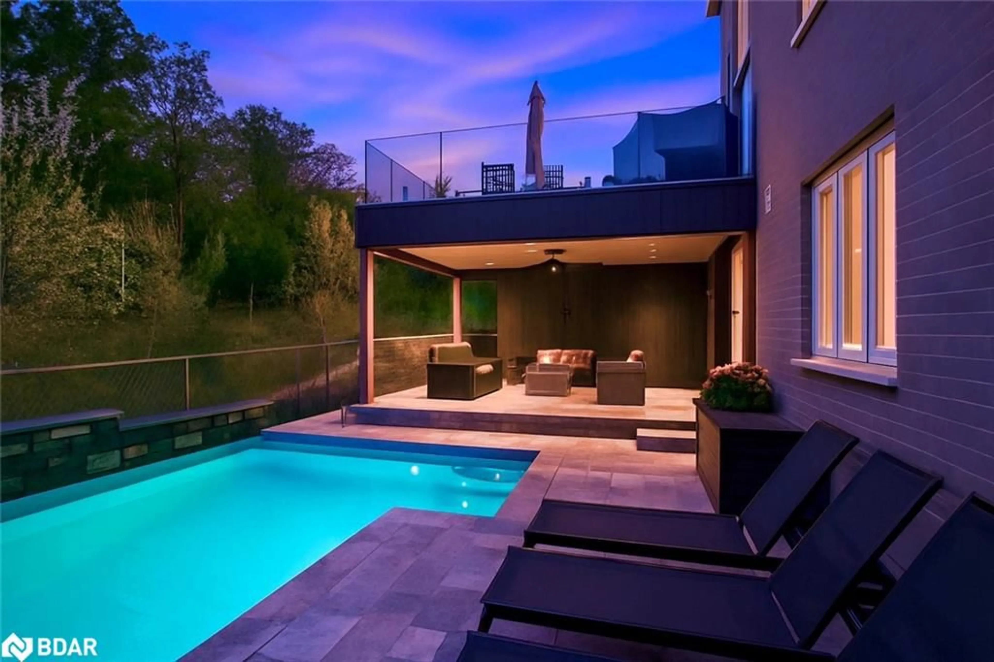 Pool for 61 Muirfield Drive Dr, Barrie Ontario L4N 6J9