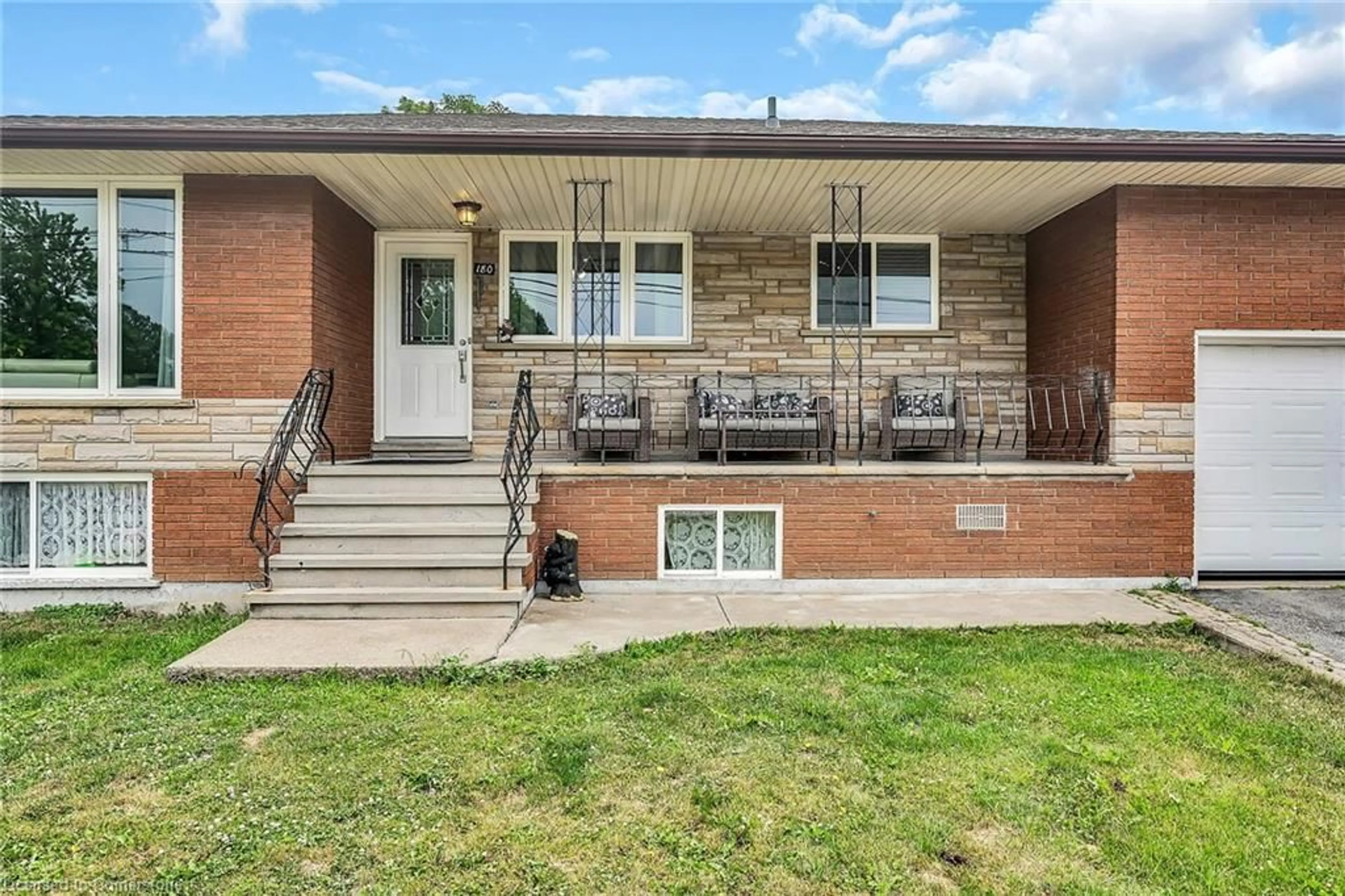 Home with brick exterior material, unknown for 180 West Side Rd, Port Colborne Ontario L3K 5K7