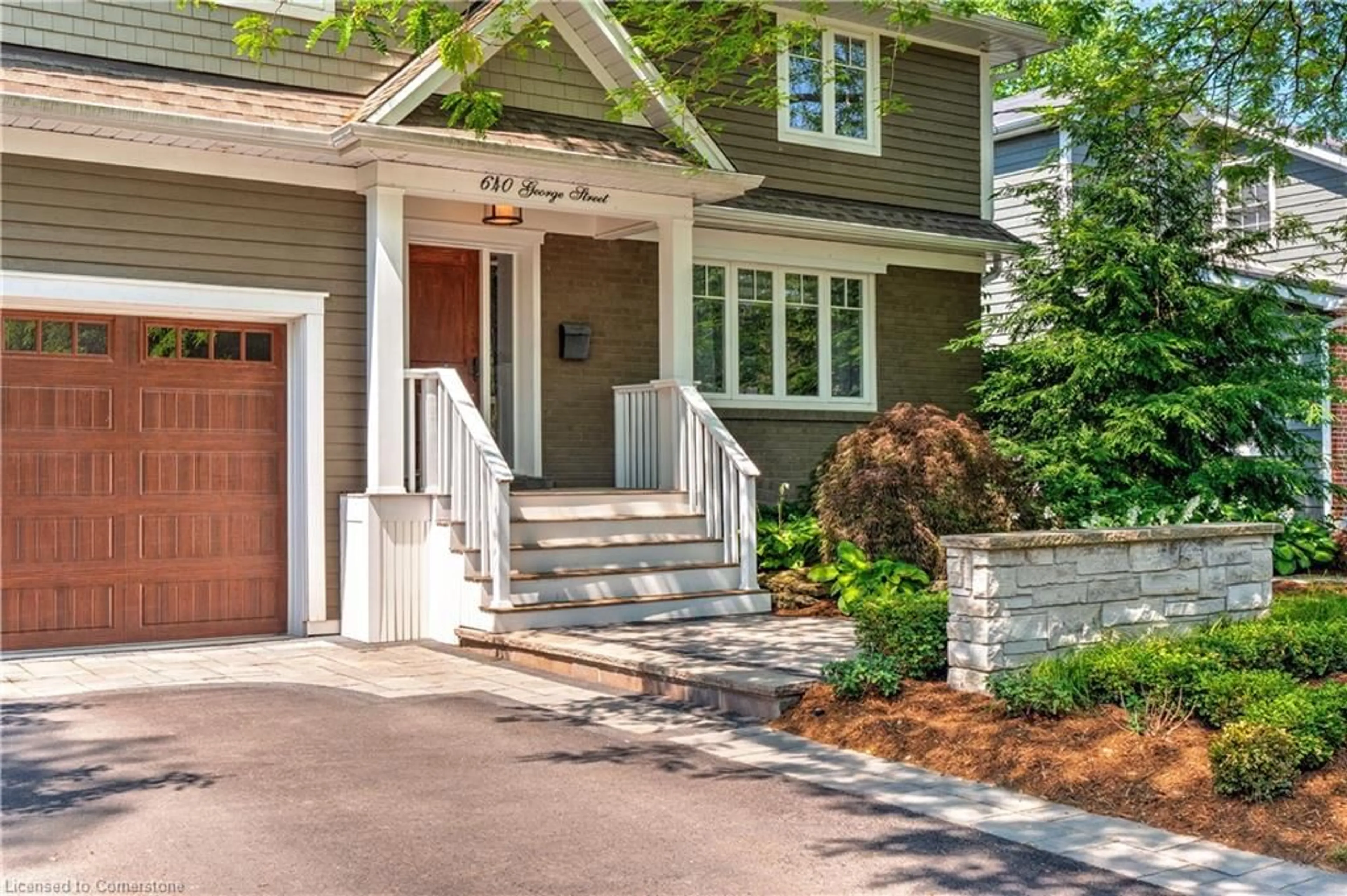 Home with brick exterior material, street for 640 George St, Burlington Ontario L7R 2V7