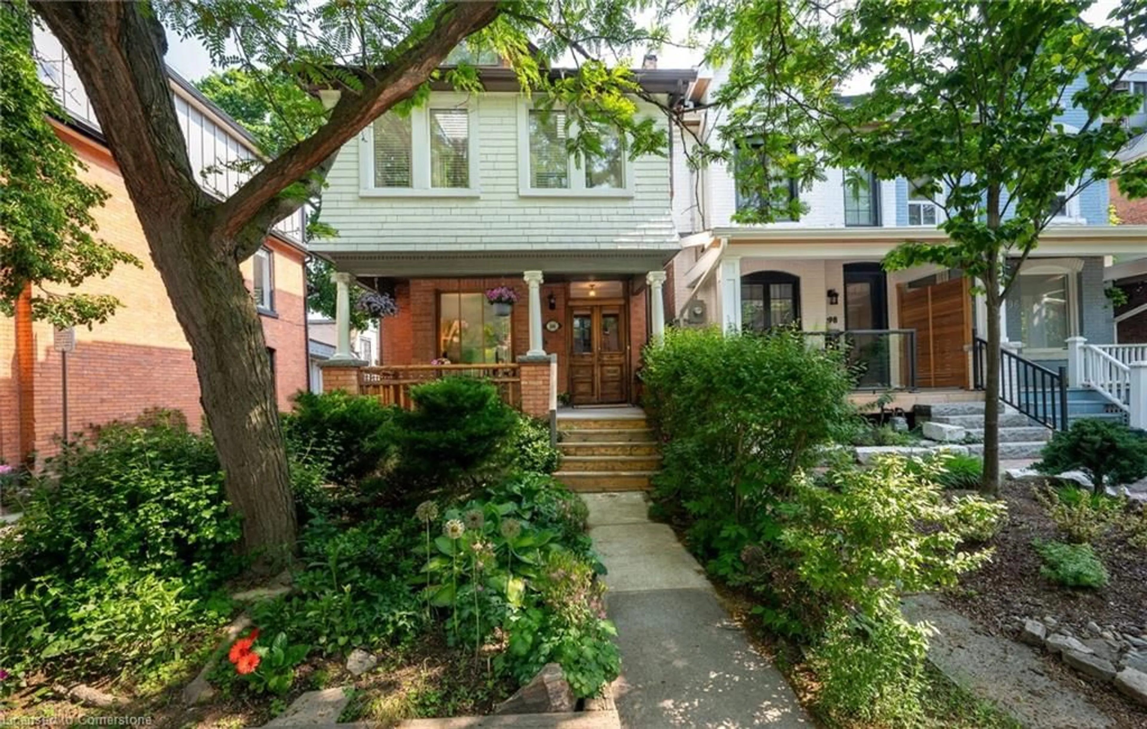Home with brick exterior material, street for 300 Charlton Ave, Hamilton Ontario L8P 2E5