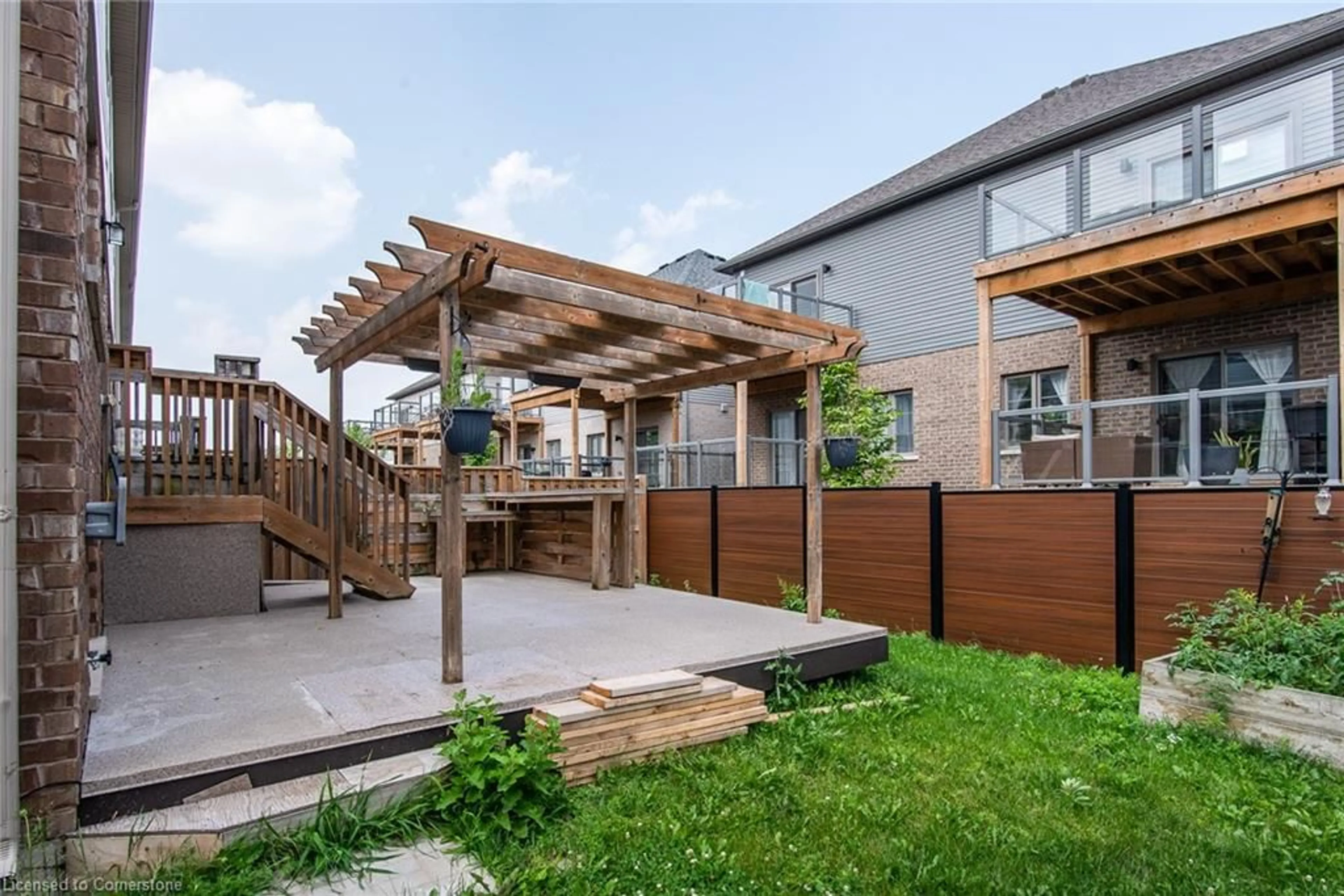 Patio, street for 26 Postmaster Dr, Kitchener Ontario N2R 0J2