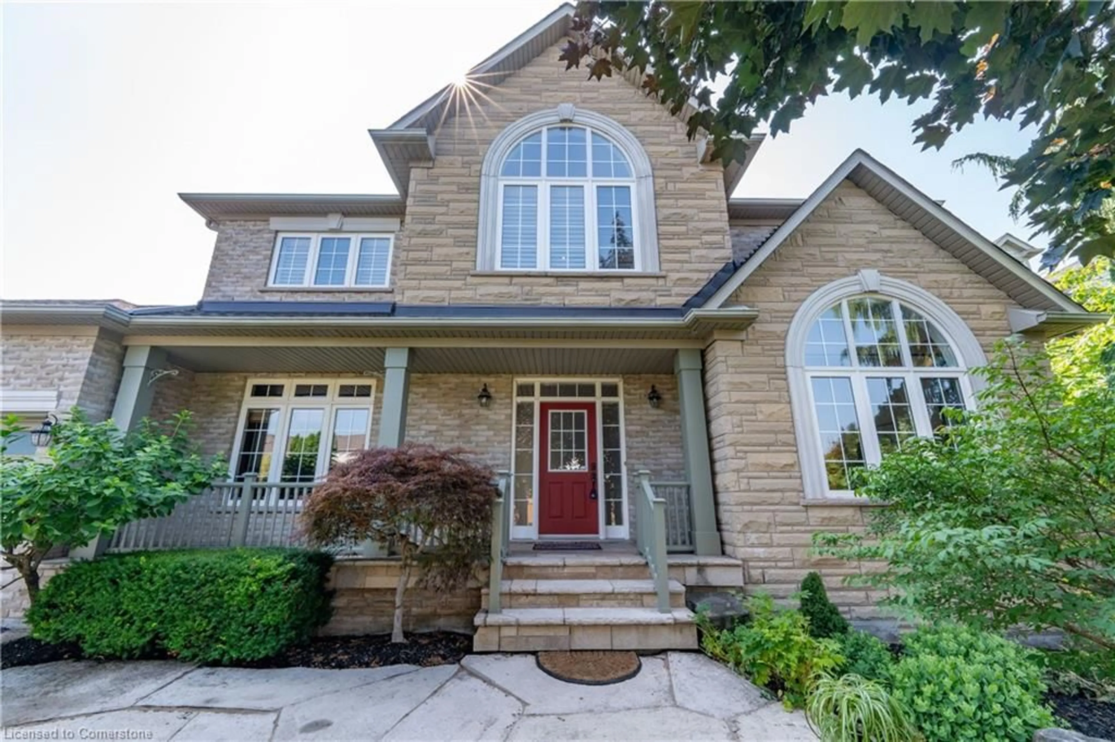 Home with brick exterior material, street for 4286 Clubview Dr, Burlington Ontario L7M 4X1