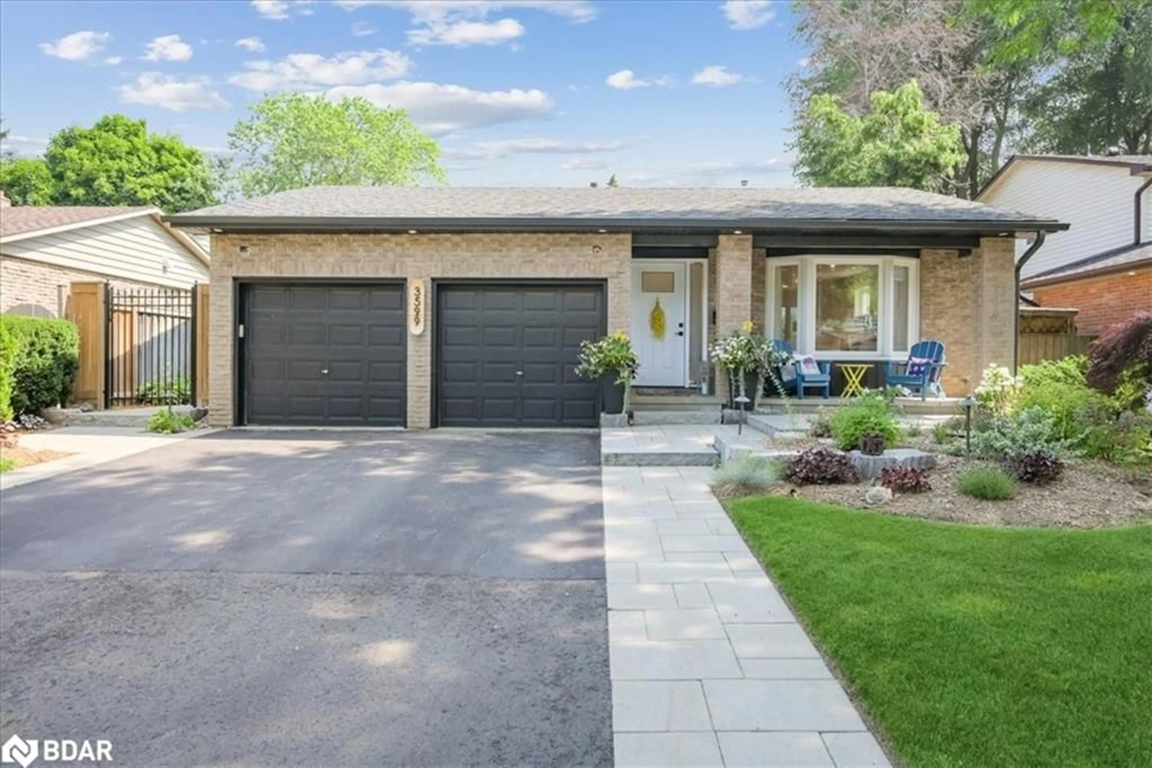 Home with brick exterior material, street for 3599 Pitch Pine Cres, Mississauga Ontario L5L 1P9