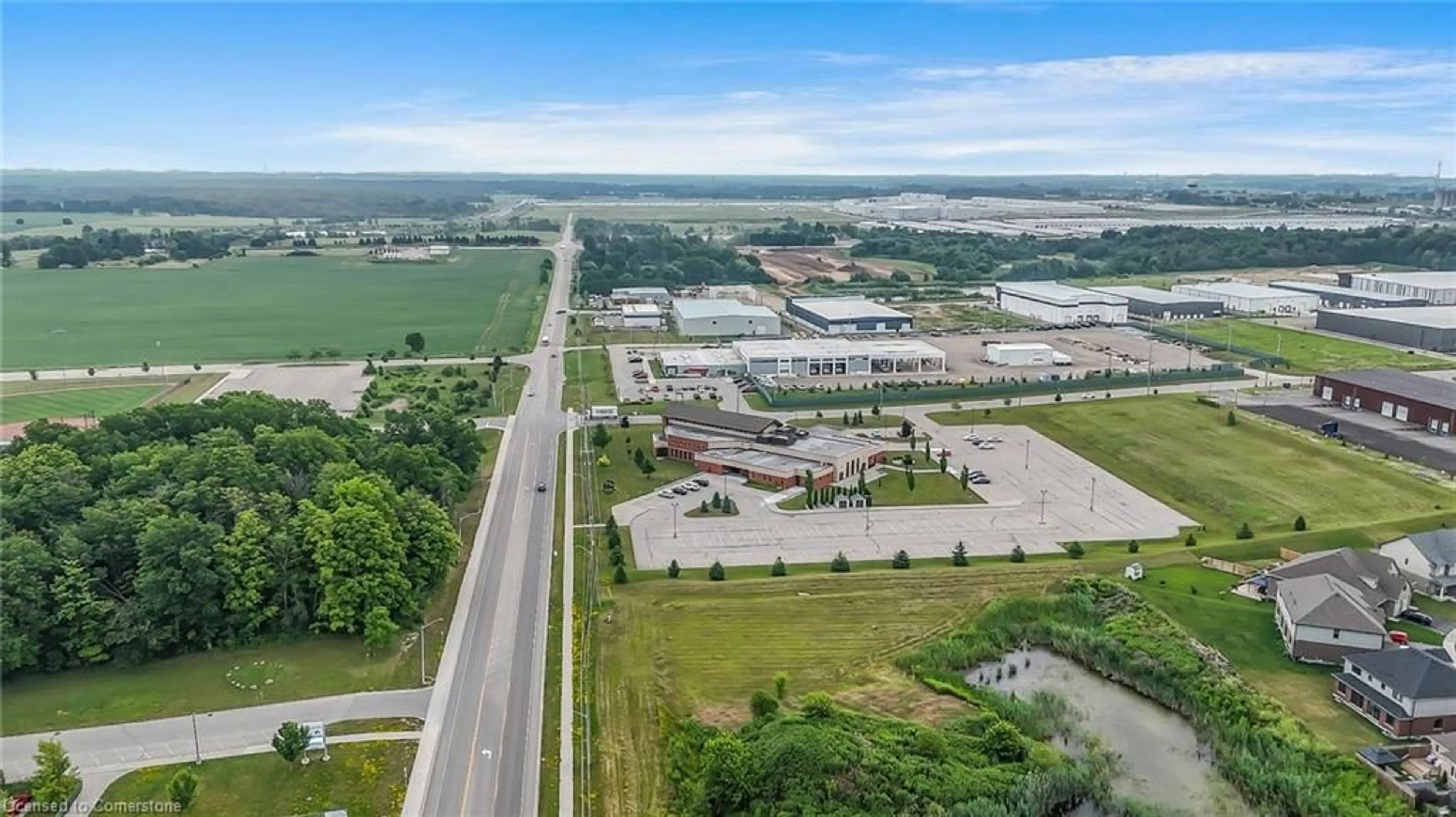 A pic from outside/outdoor area/front of a property/back of a property/a pic from drone, street for 1441 Dunkirk Ave, Woodstock Ontario N4T 0J9