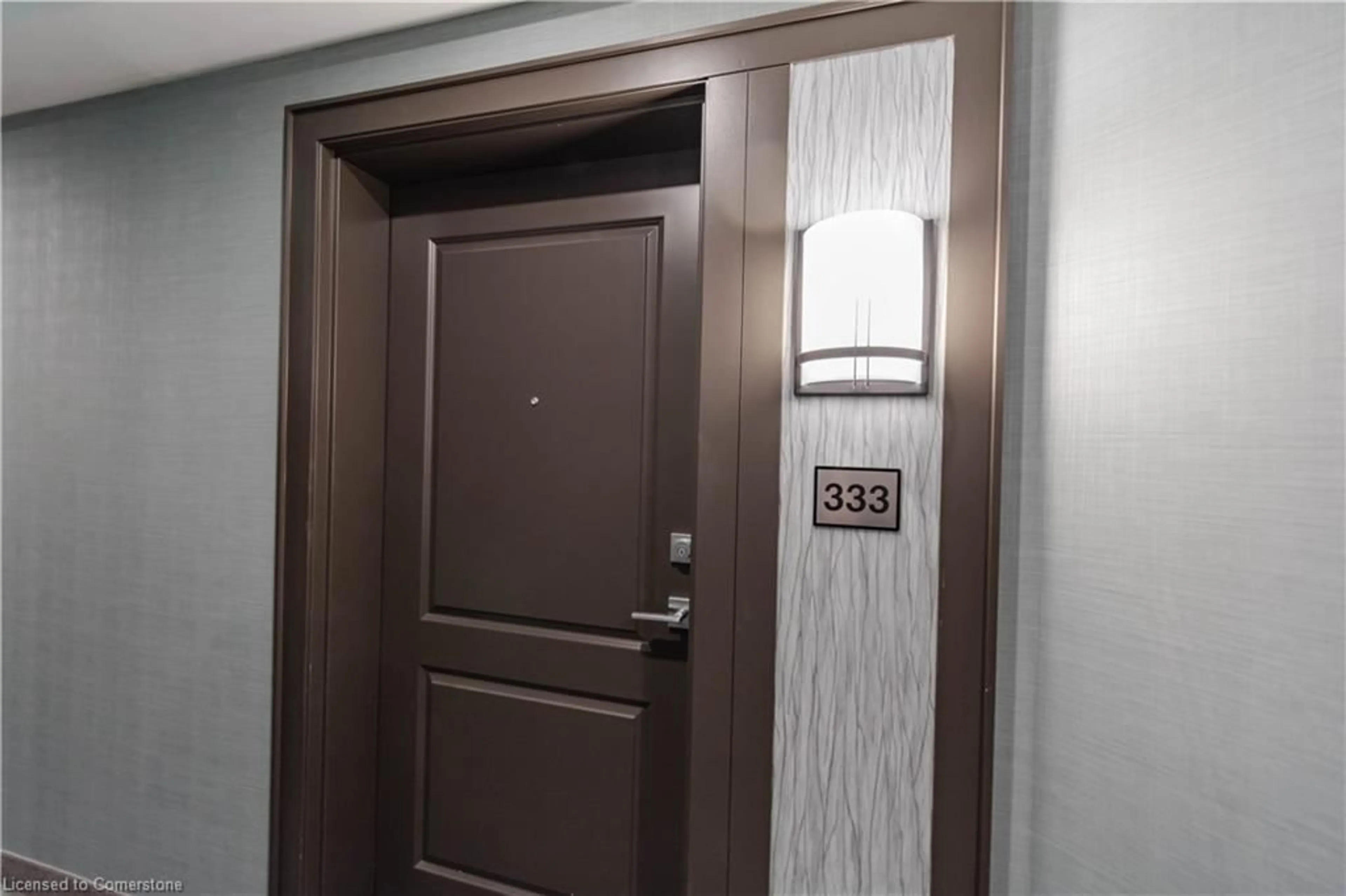 Indoor foyer for 10 Mallard Trail #333, Waterdown Ontario L8B 2A7