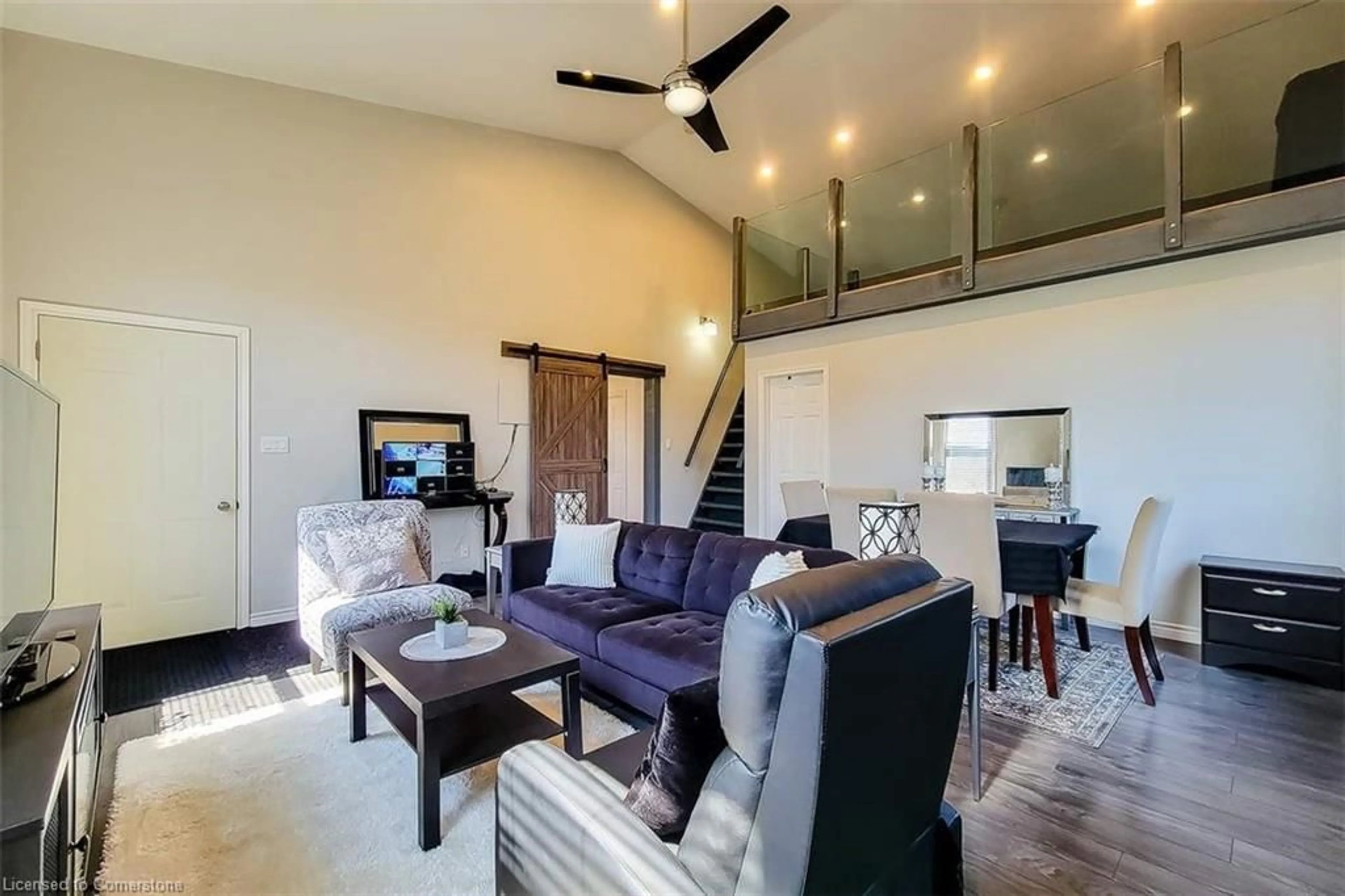 Living room with furniture, unknown for 14 Westmoreland Lane, Selkirk Ontario N0A 1P0