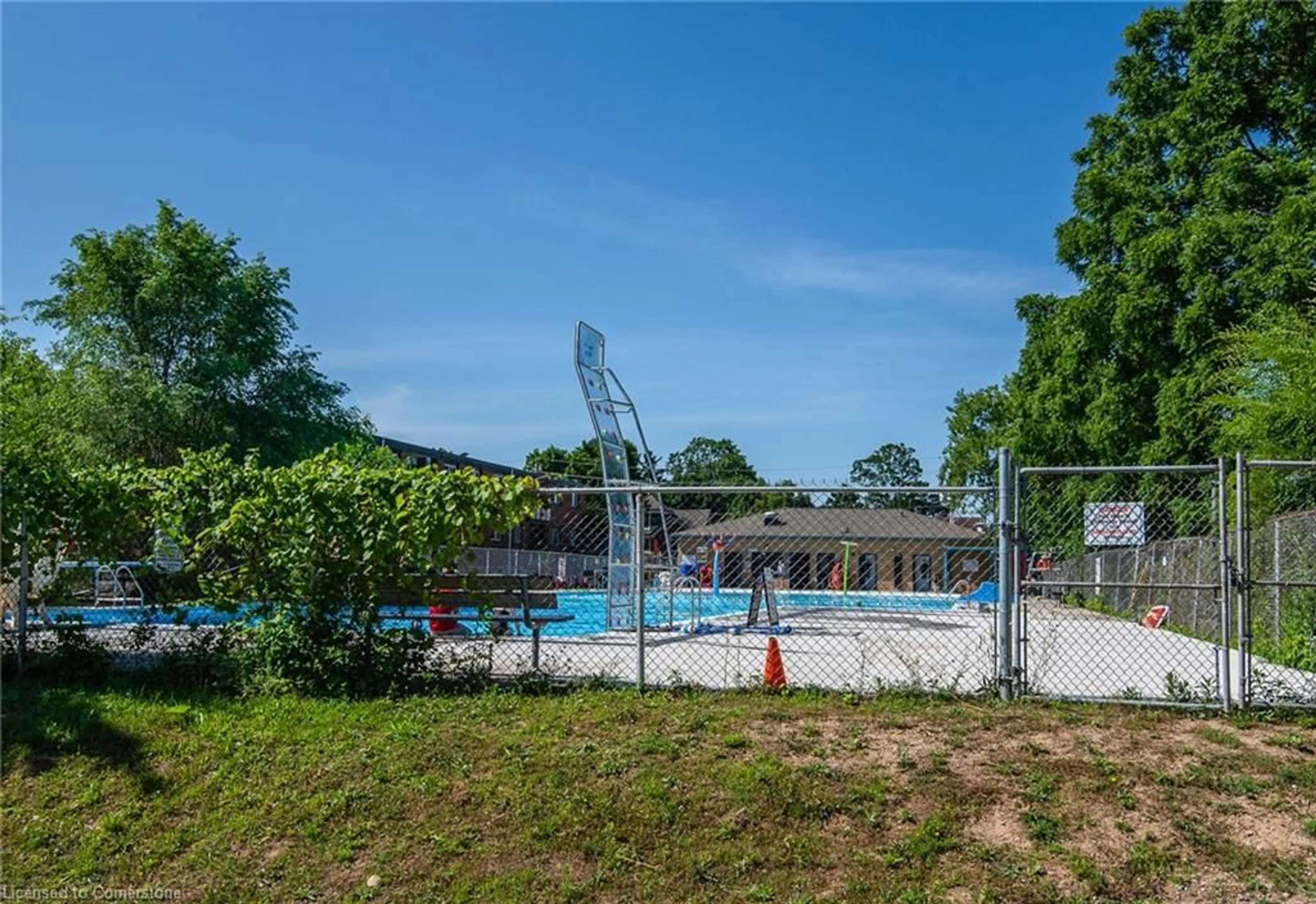 Pool for 505 Margaret St #306, Cambridge Ontario N3H 0A6