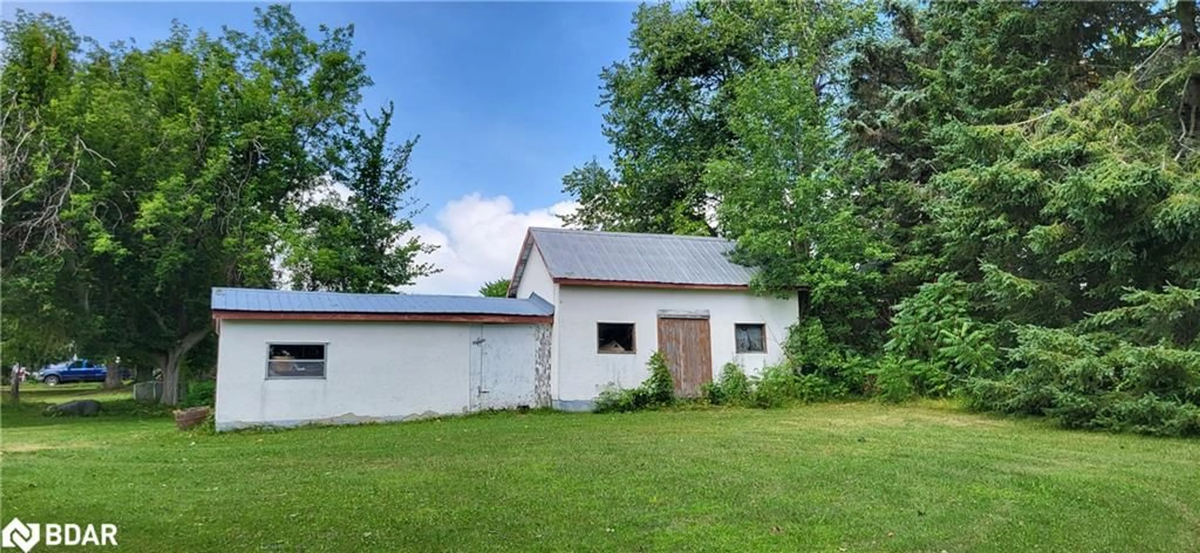 Shed for 5283 Hwy 12 Hwy, Orillia Ontario L3V 8E1