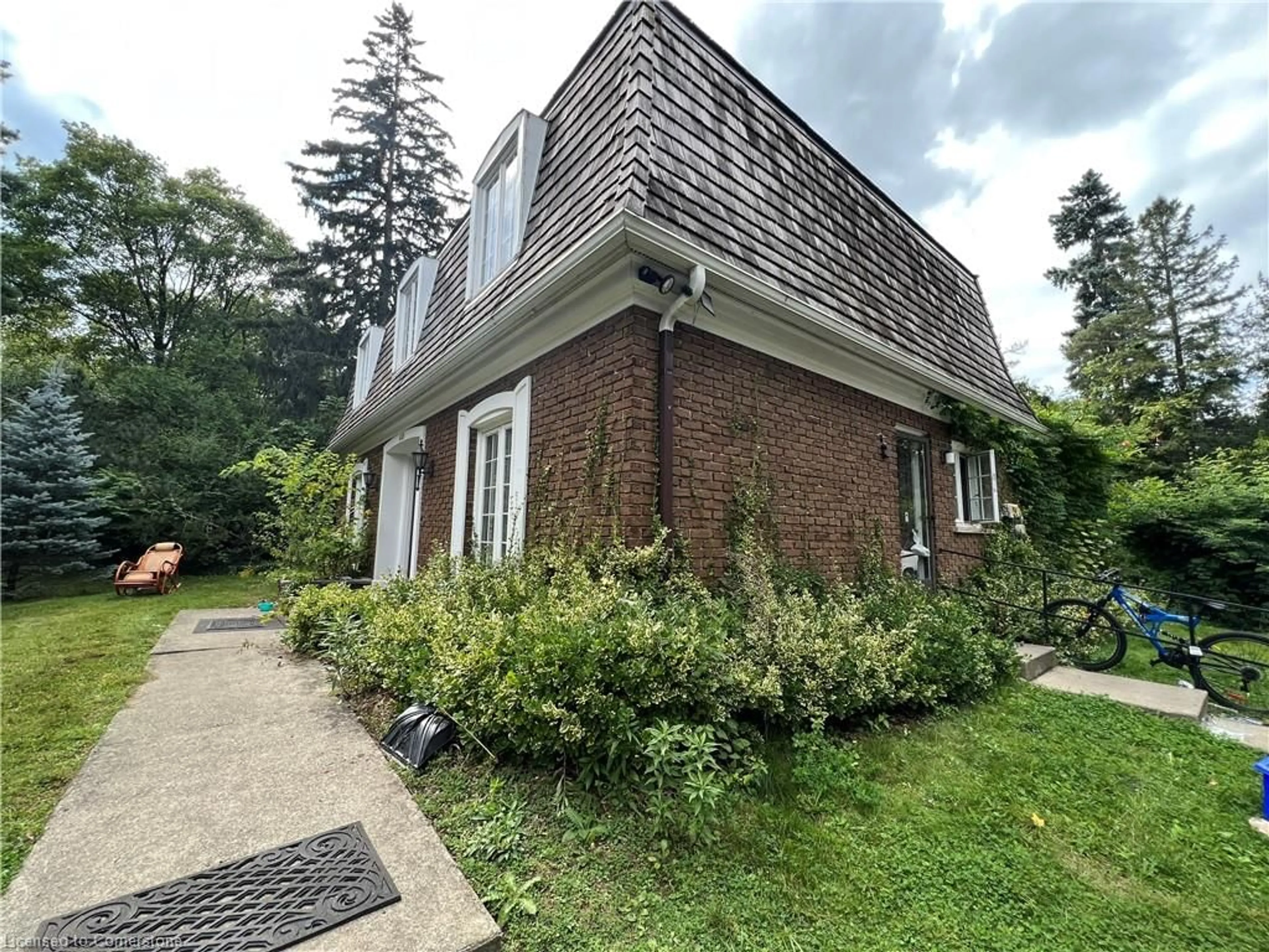 Home with brick exterior material, building for 459 Blue Heron Ridge, Cambridge Ontario N3H 2M6