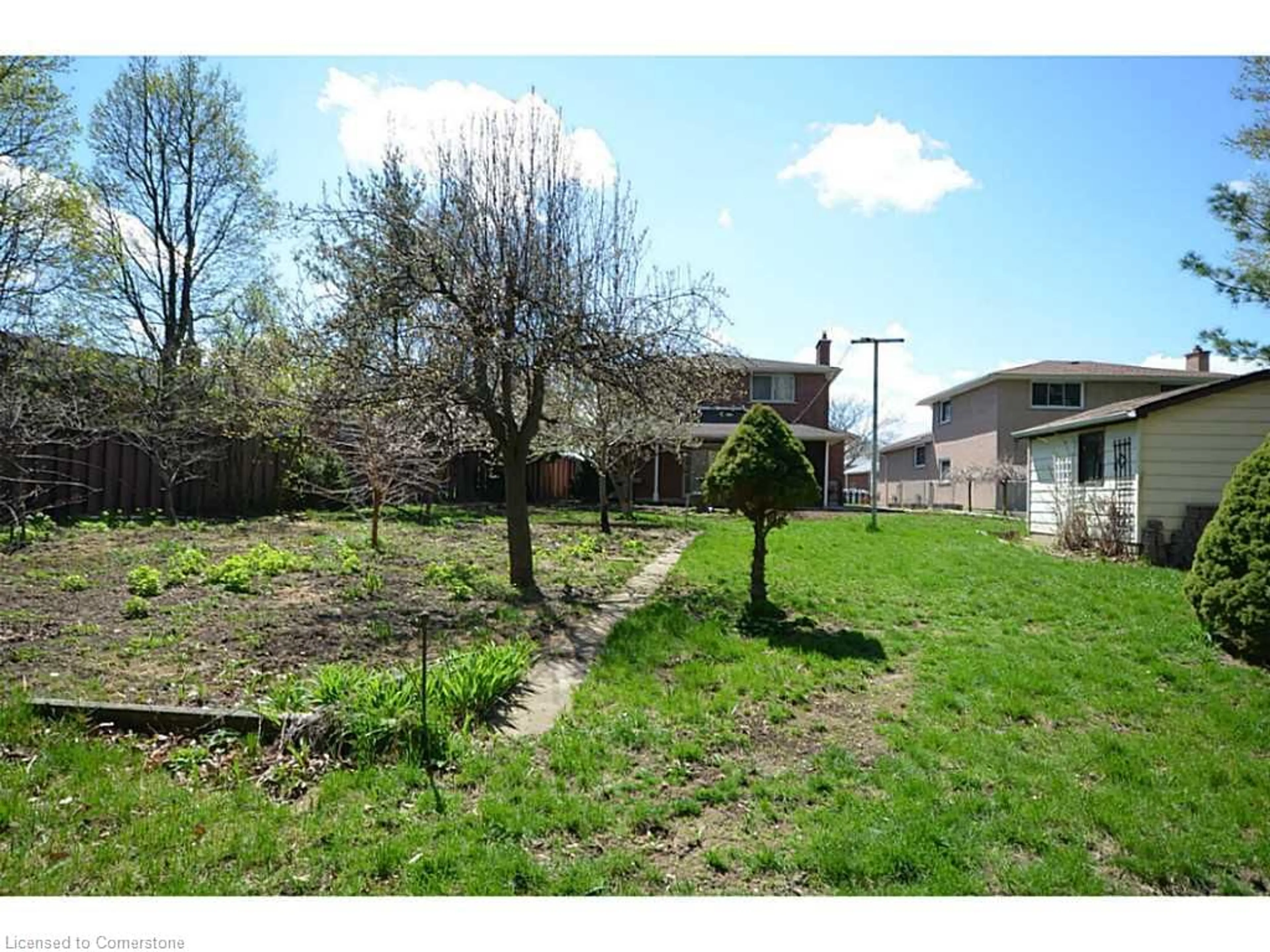 Unknown for 49 Pinard Lake, Hamilton Ontario L8K 6G8