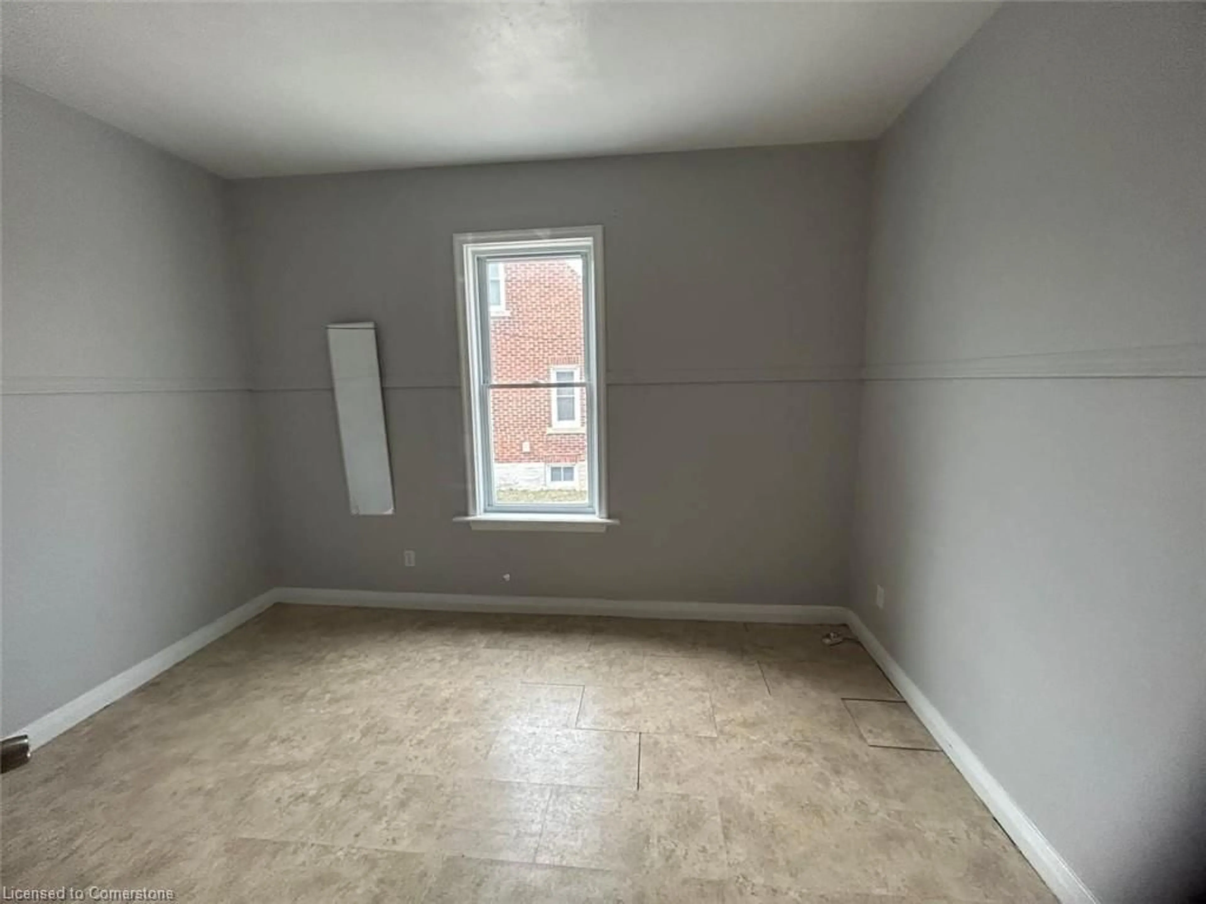 A pic of a room for 134 Lancaster St, Kitchener Ontario N2H 4T6