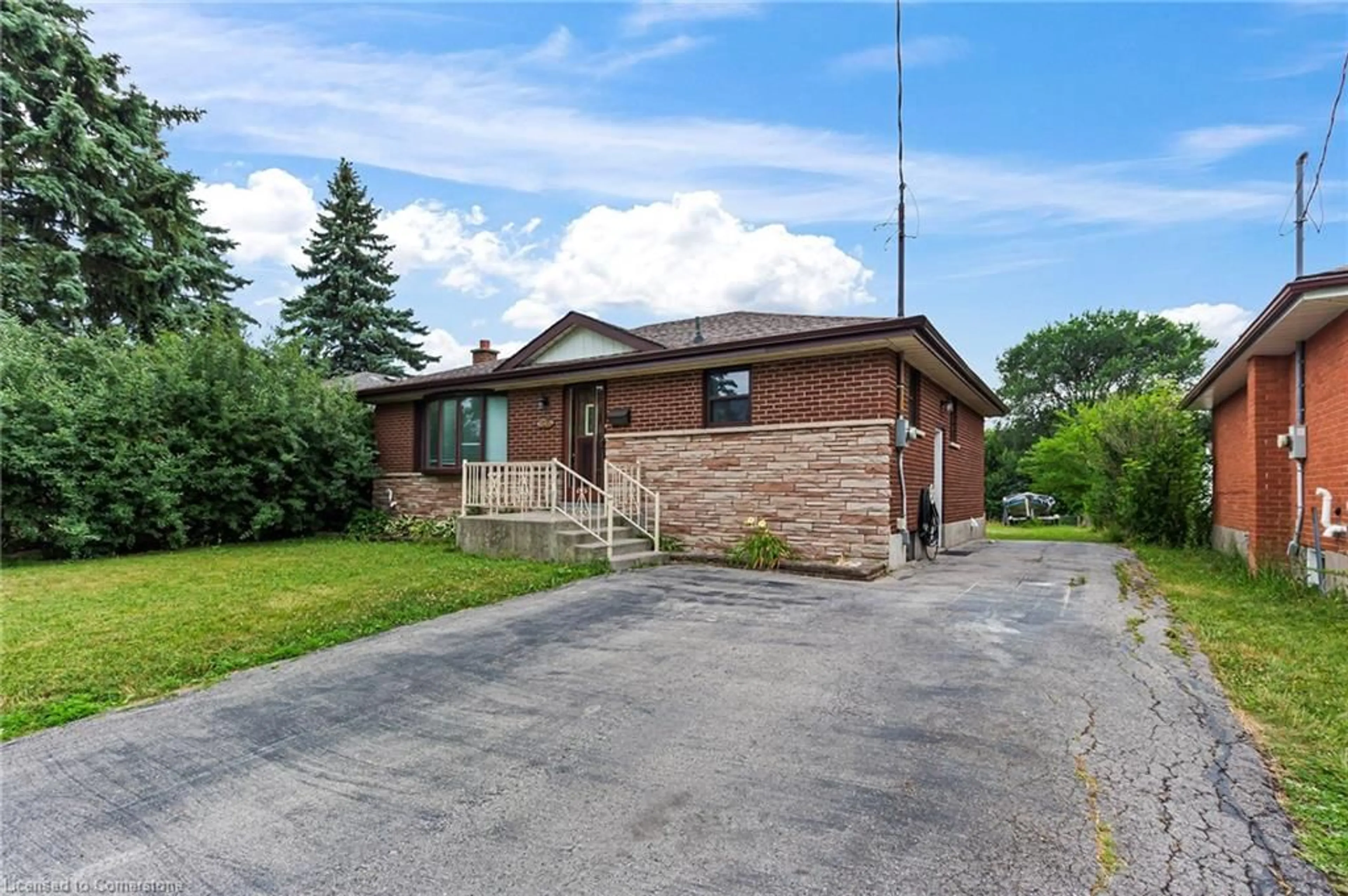 Home with brick exterior material, street for 1314 Fisher Ave, Burlington Ontario L7P 2L6