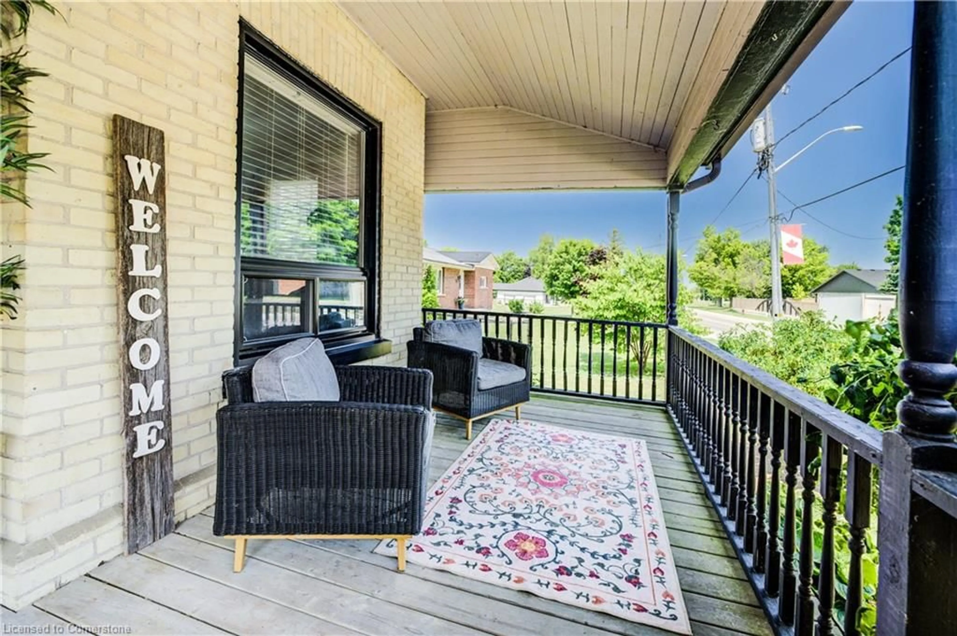 Patio, street for 93 Elora St, Harriston Ontario N0G 1Z0