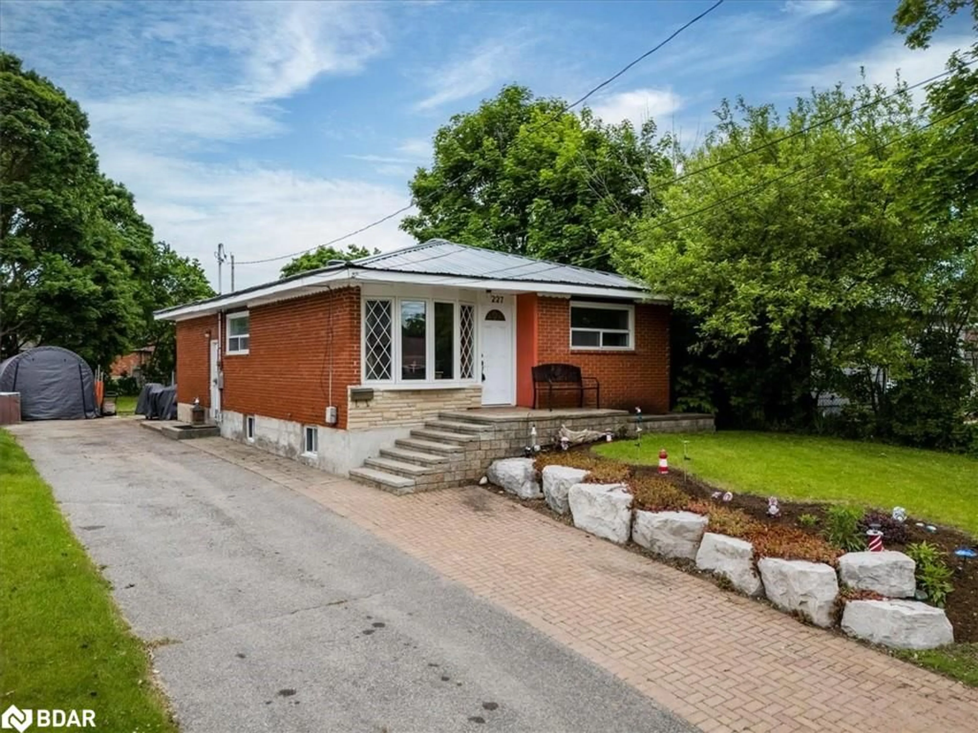 Home with brick exterior material, street for 227 Southview Rd, Barrie Ontario L4N 3X6