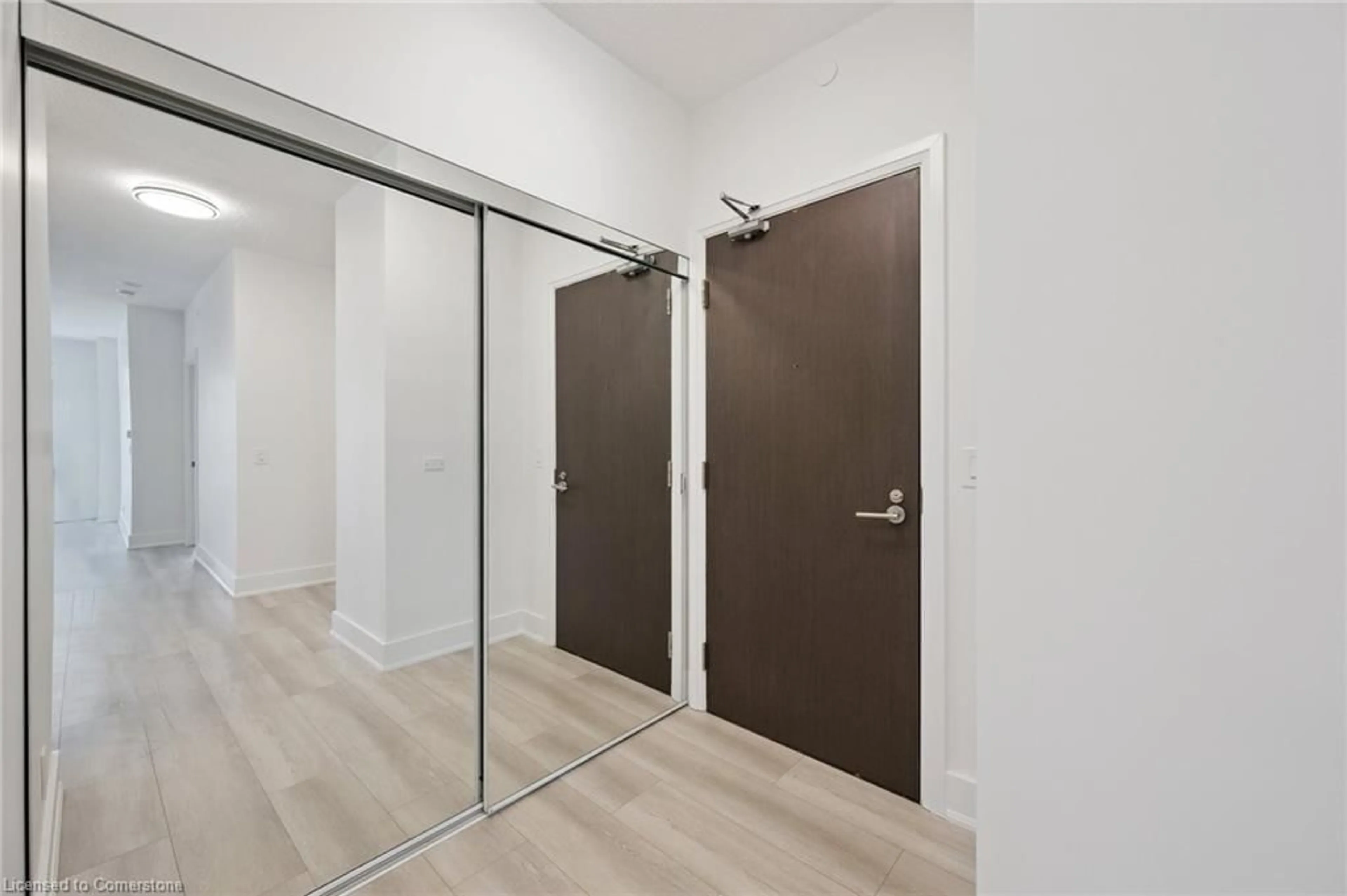 Indoor entryway for 7900 Bathurst St #229, Thornhill Ontario L4J 0J9