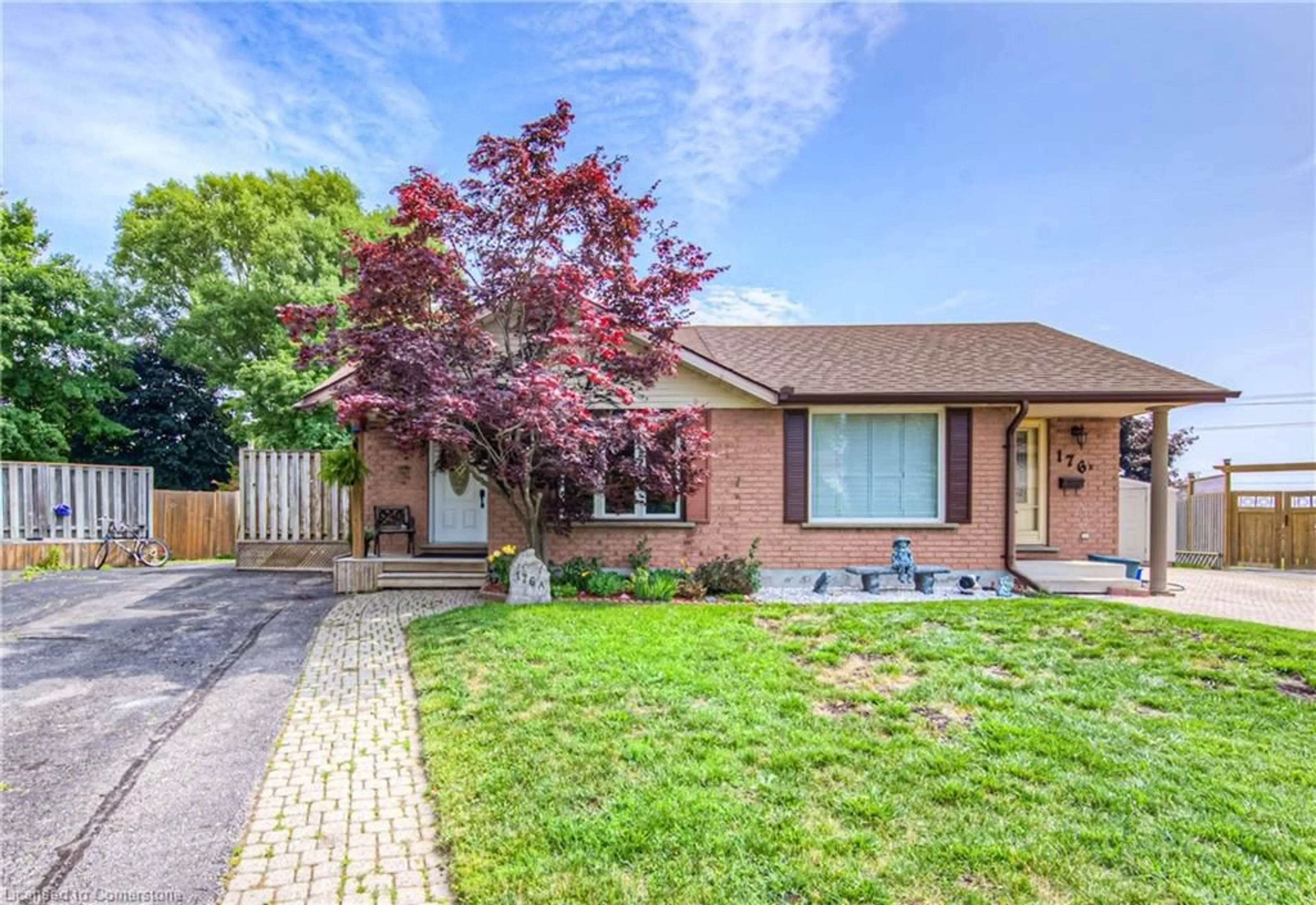 Home with brick exterior material, street for 176 Coghill Pl #A, Waterloo Ontario N2V 1P3