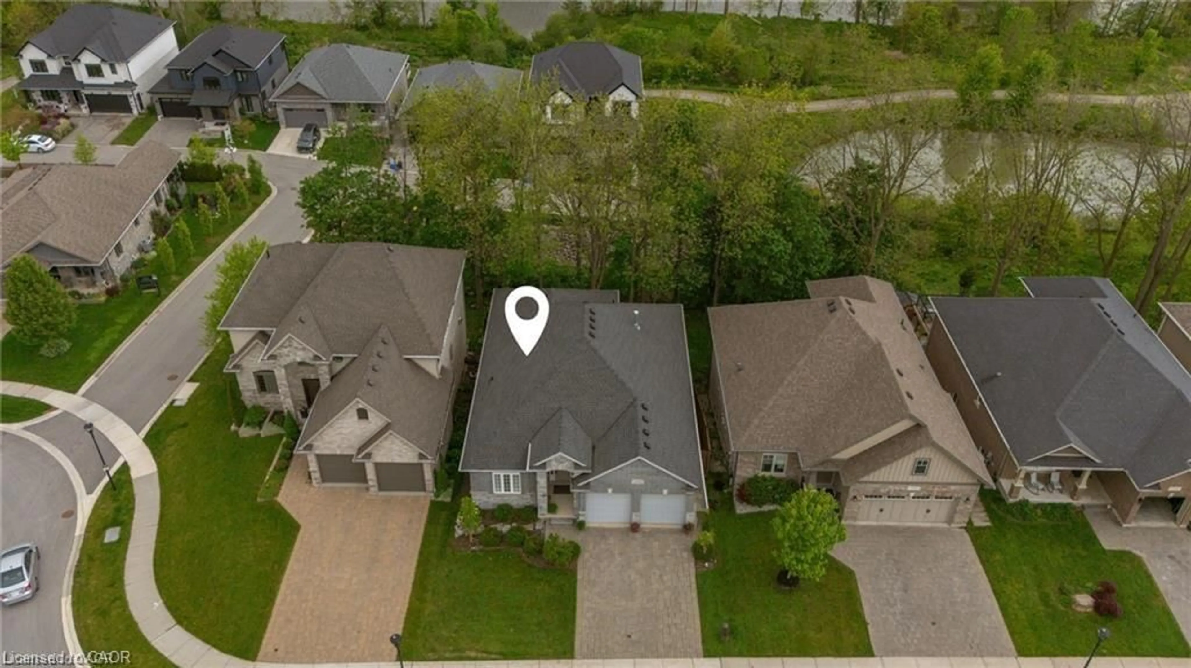 A pic from outside/outdoor area/front of a property/back of a property/a pic from drone, street for 2800 Sheffield Pl, London Ontario N6M 0E5