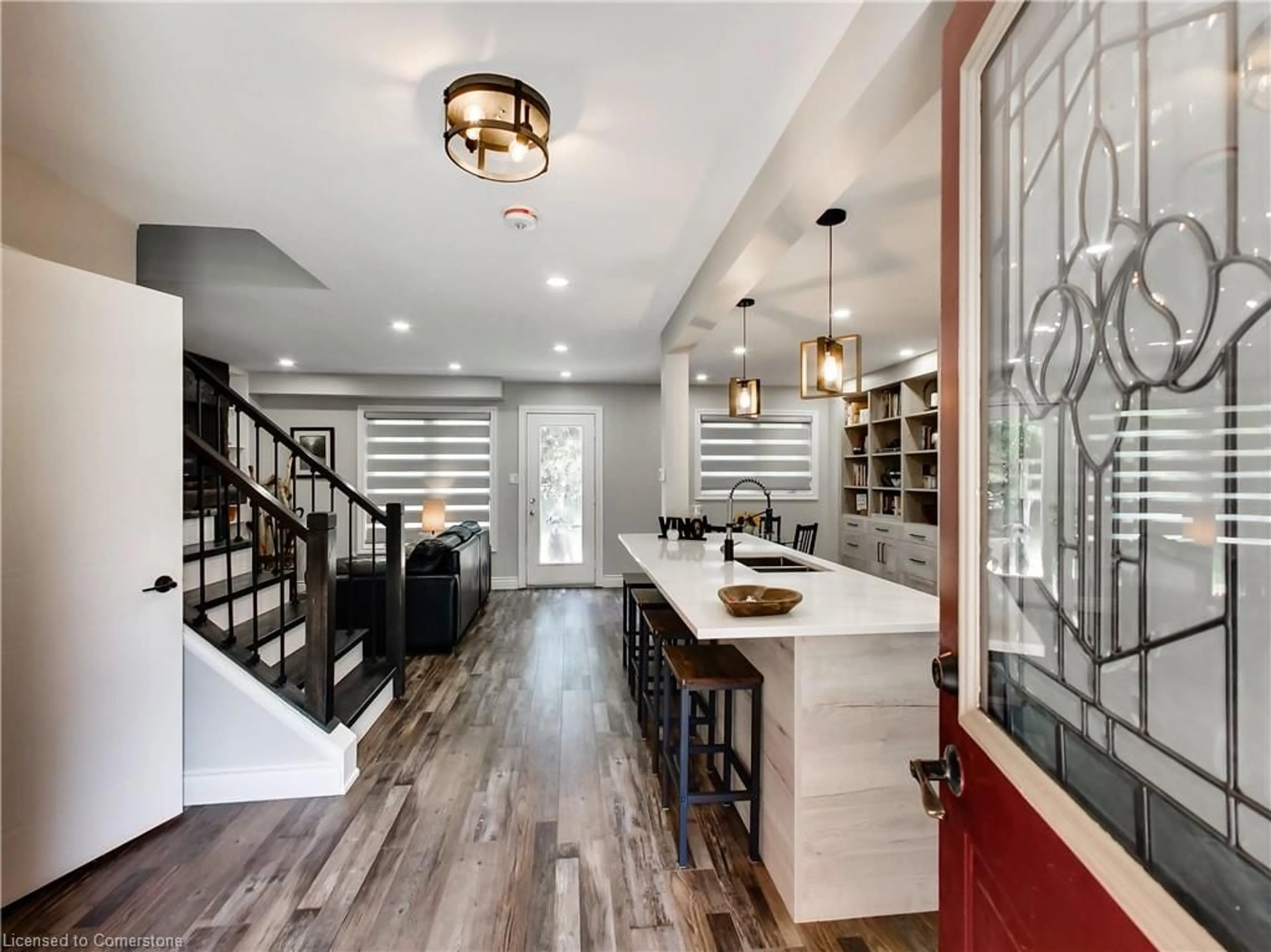 Open concept kitchen, unknown for 22 Hedgelawn Dr, Grimsby Ontario L3M 5G9