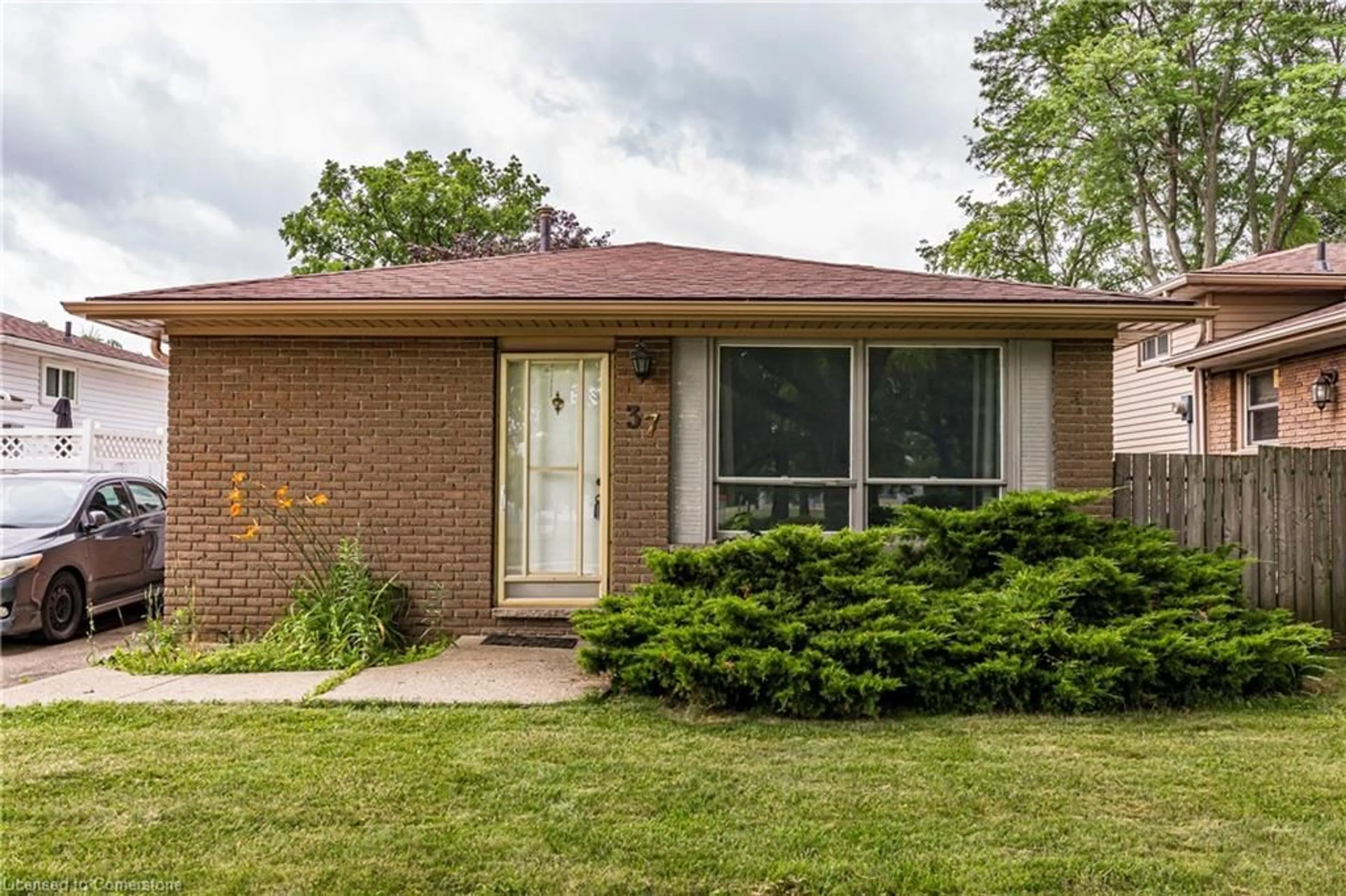 Home with brick exterior material, street for 37 Gemini Dr, Hamilton Ontario L9C 6R5