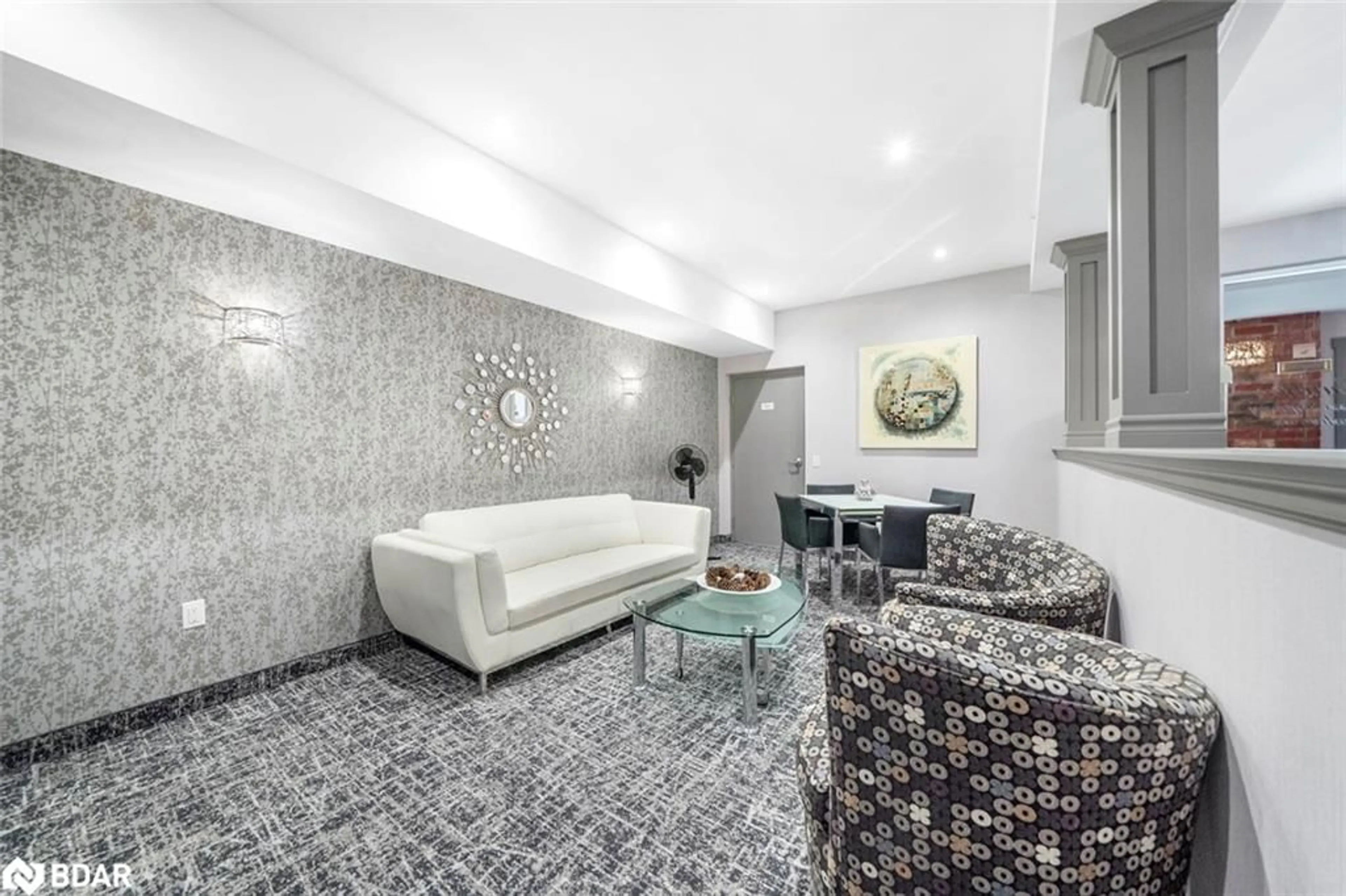 Lobby for 43 Ferndale Dr #209, Barrie Ontario L4N 5W6