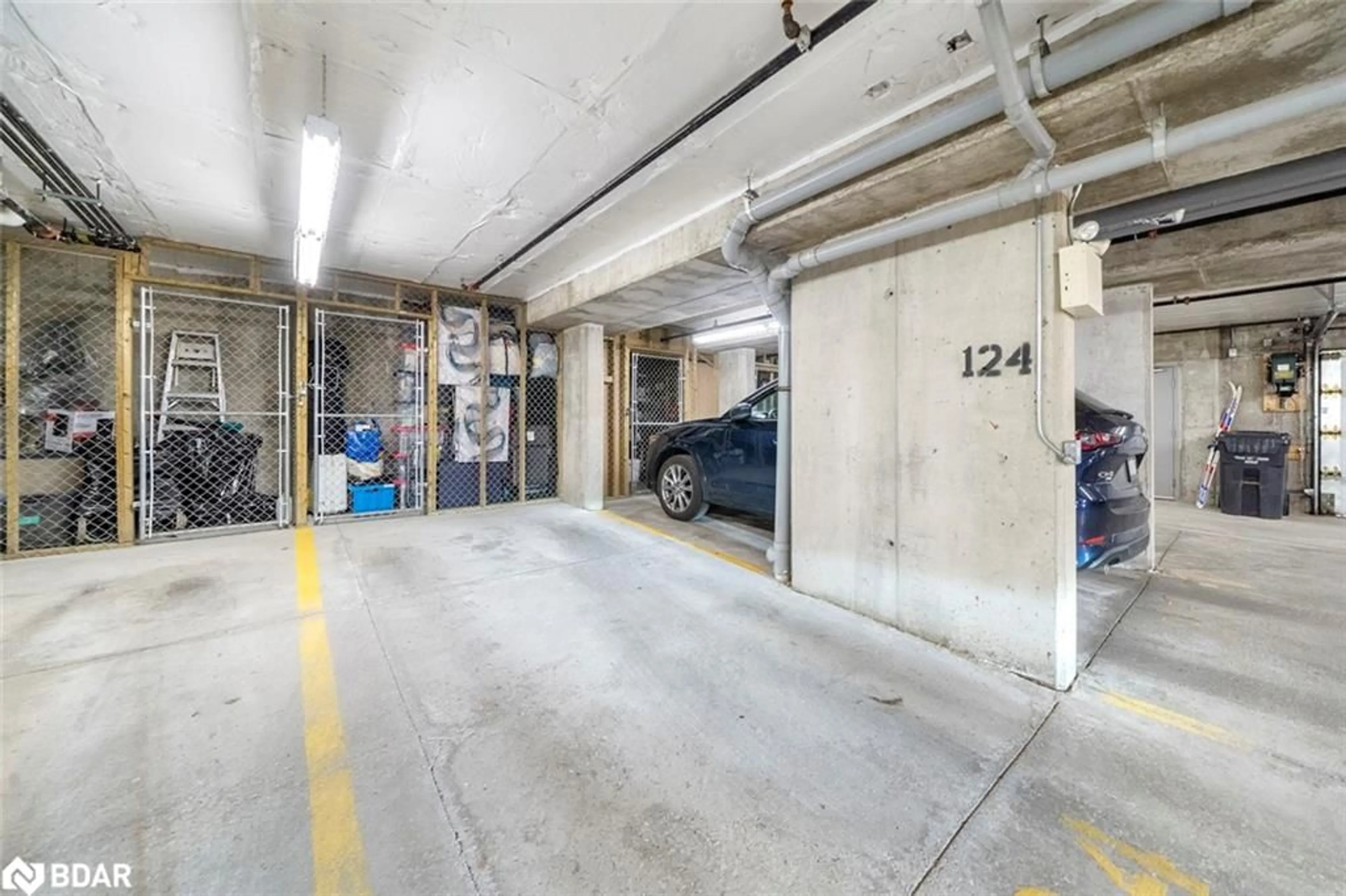 Indoor garage for 43 Ferndale Dr #209, Barrie Ontario L4N 5W6