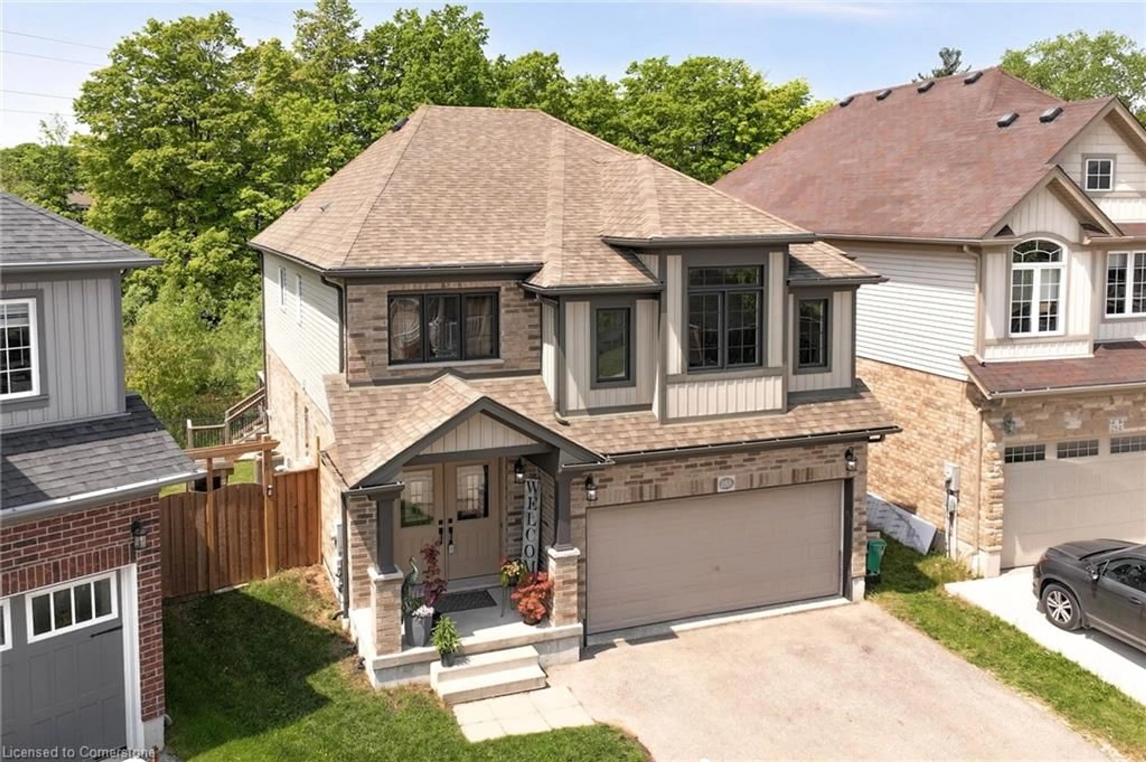 A pic from outside/outdoor area/front of a property/back of a property/a pic from drone, street for 288 Steepleridge St, Kitchener Ontario N2P 0B4