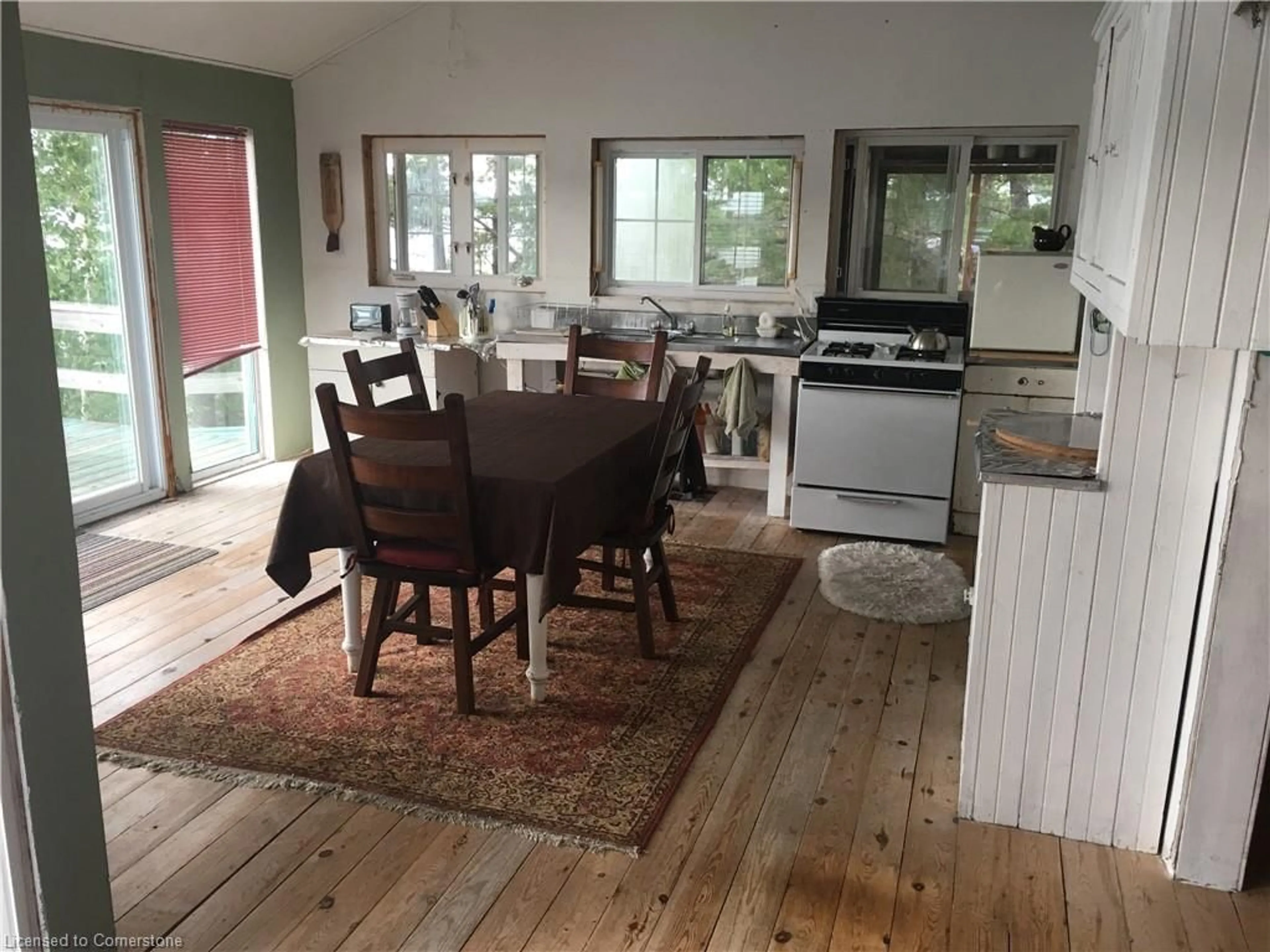 Open concept kitchen, unknown for WL106-1 Loudon Island, Nipissing Ontario P0H 1R0