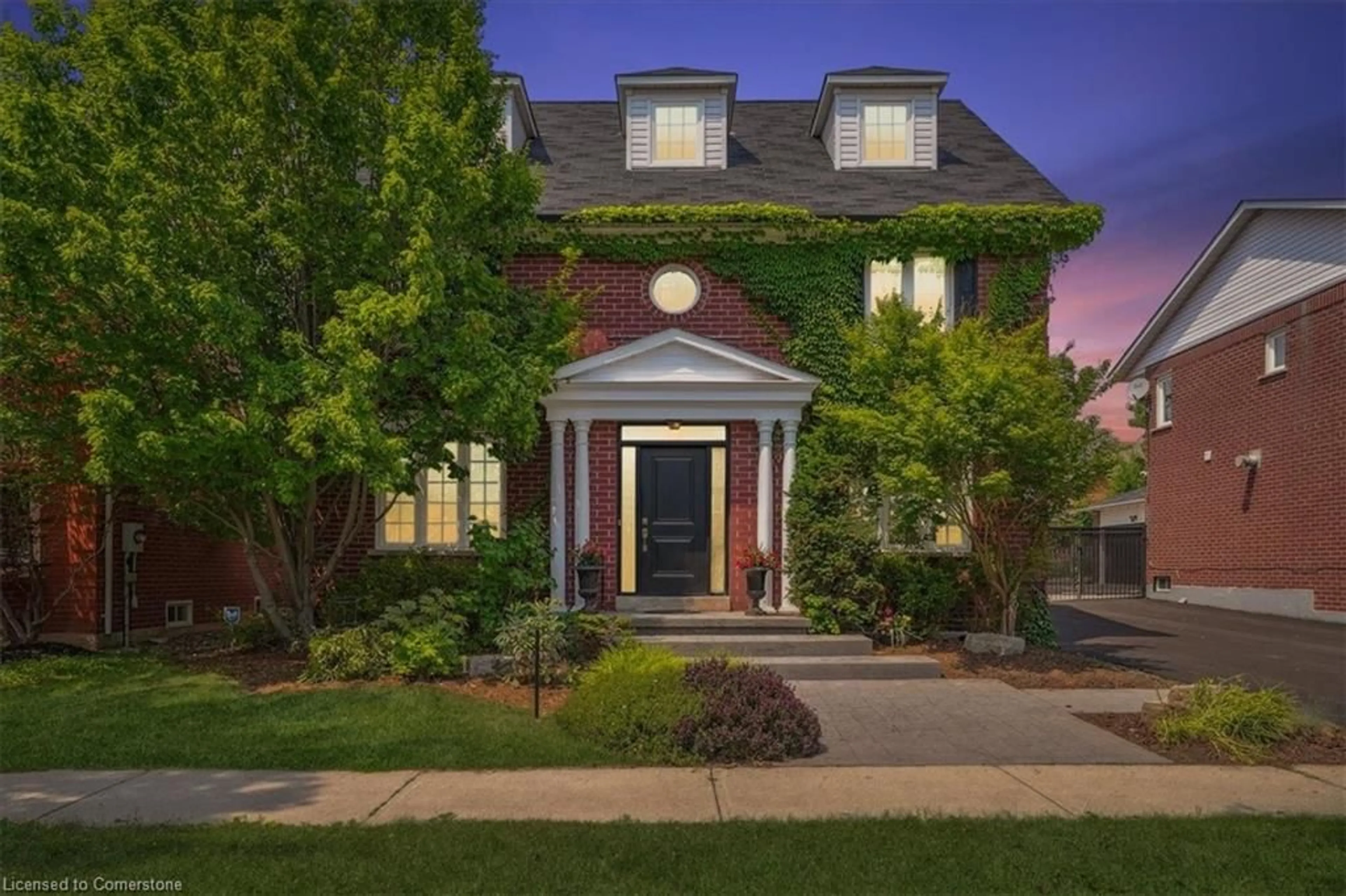 Home with brick exterior material, street for 105 River Glen Blvd, Oakville Ontario L6H 5Z5
