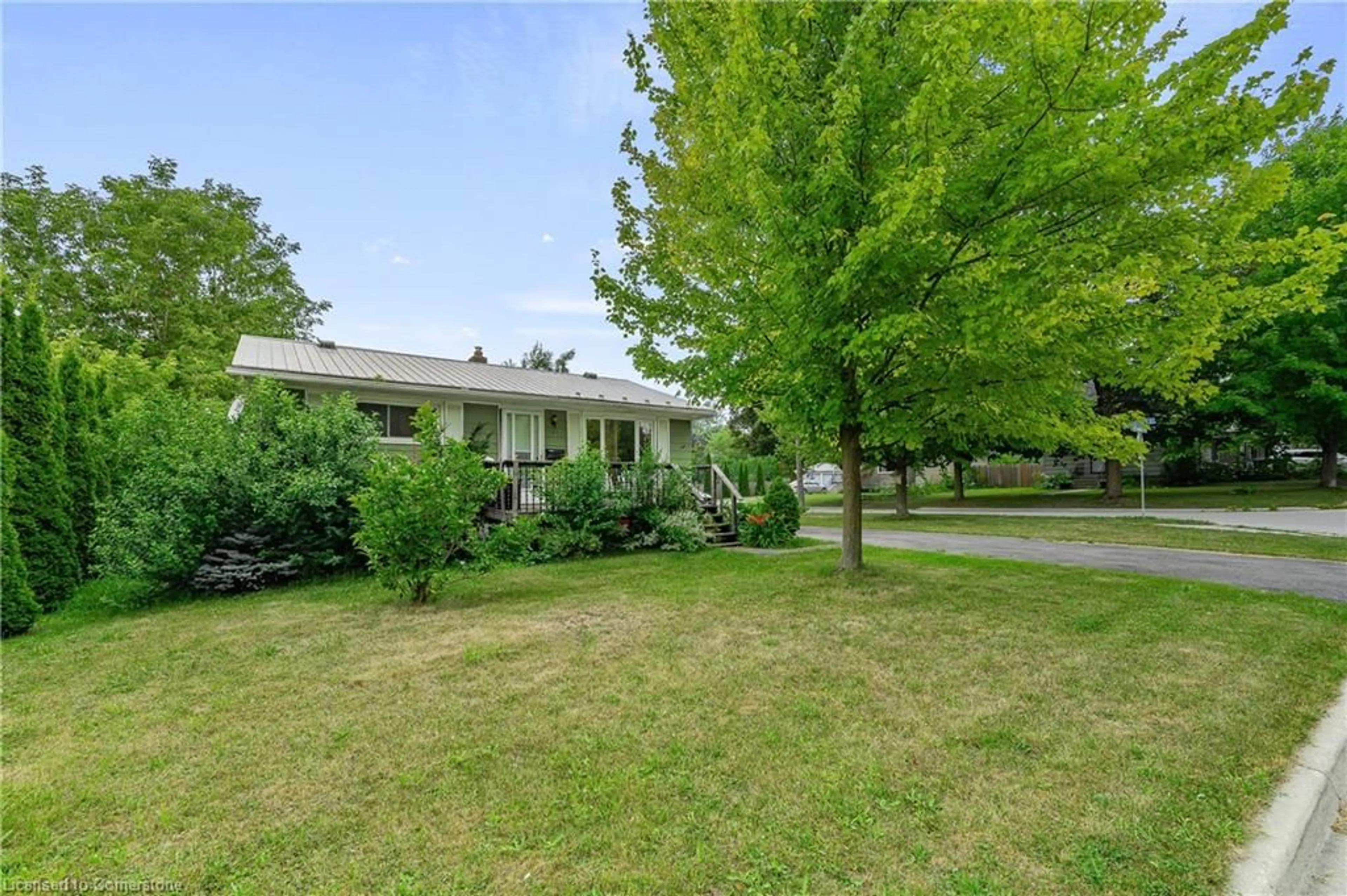 Unknown for 585 Richmond Ave, Listowel Ontario N4W 2Z4