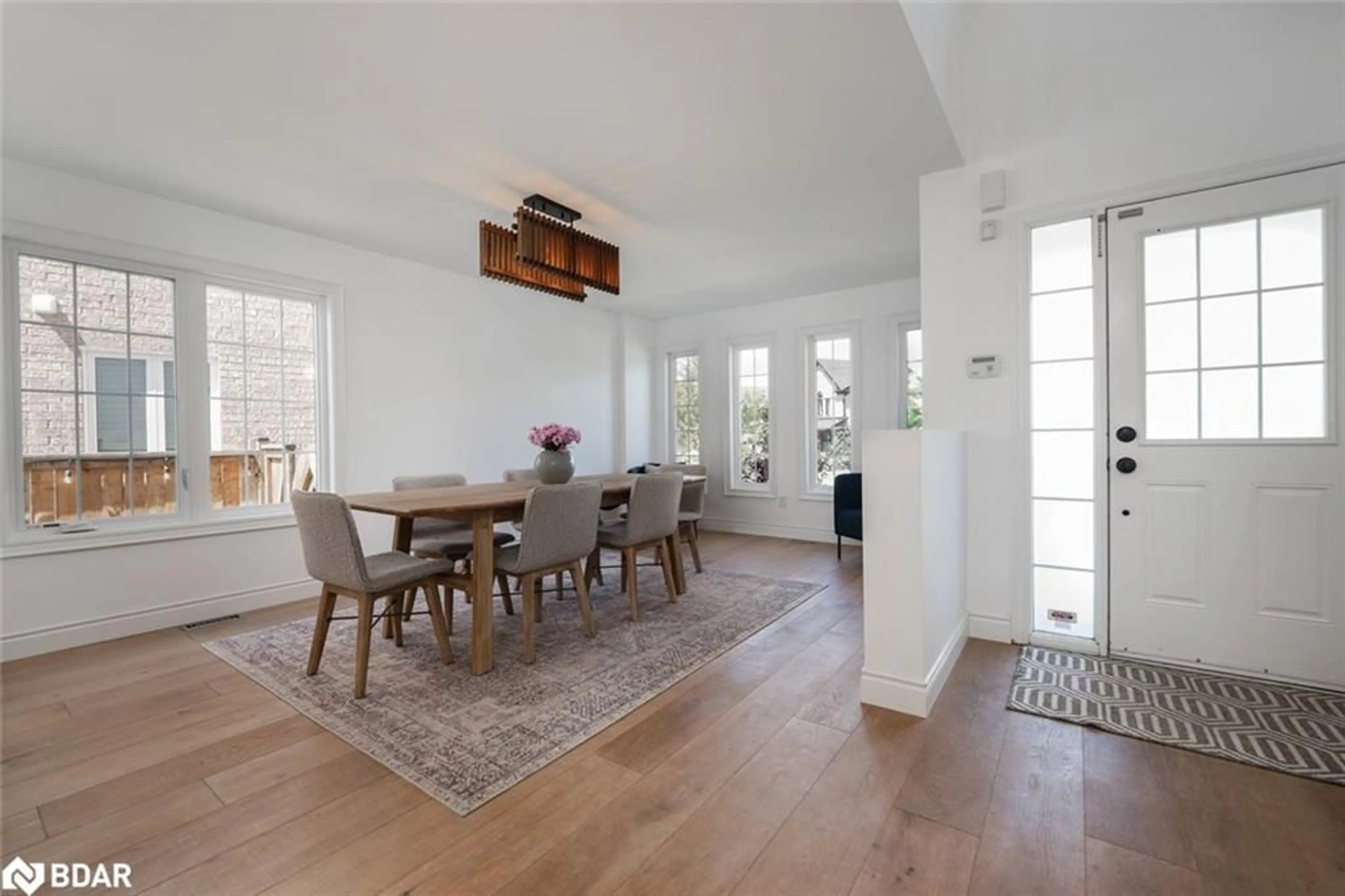 Dining room, wood/laminate floor for 13 Counsellor Terr, Barrie Ontario L4M 7H1