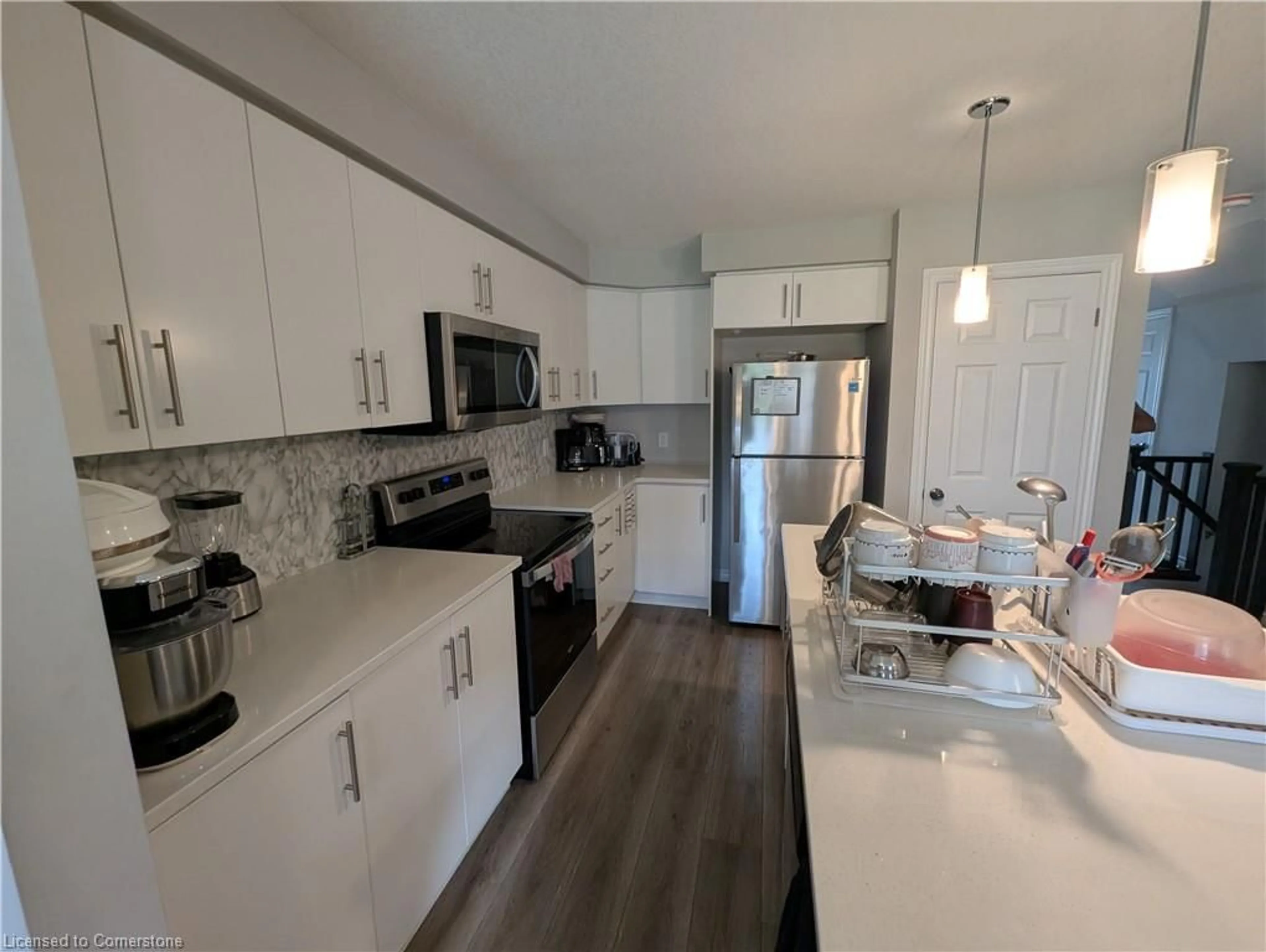 Open concept kitchen, unknown for 37 Munch Ave, Cambridge Ontario N1S 2A6