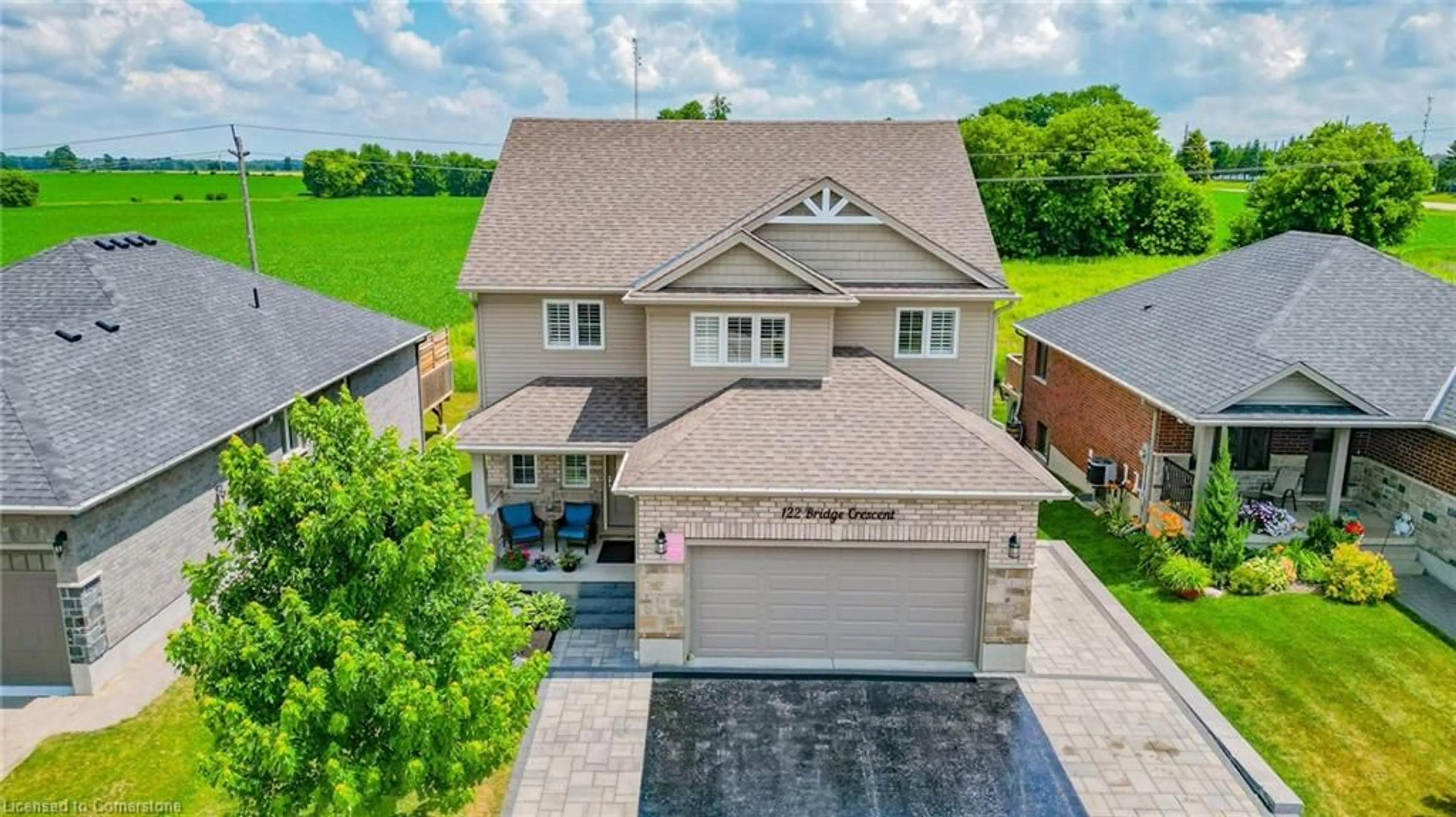 A pic from outside/outdoor area/front of a property/back of a property/a pic from drone, unknown for 122 Bridge Cres, Palmerston Ontario N0G 2P0